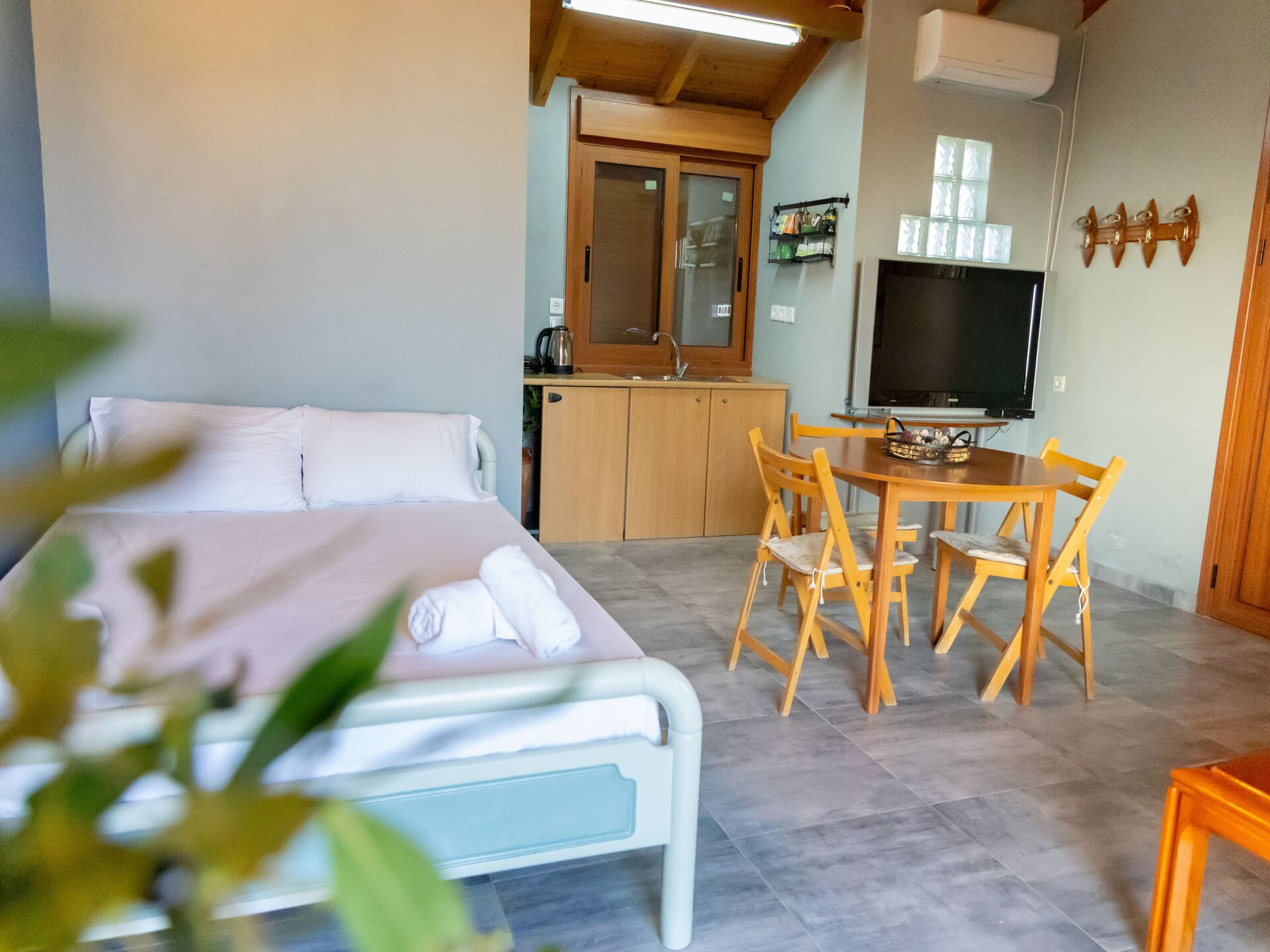 Stenen villa met panoramisch zeezicht op schiereiland Tigani - foto 11