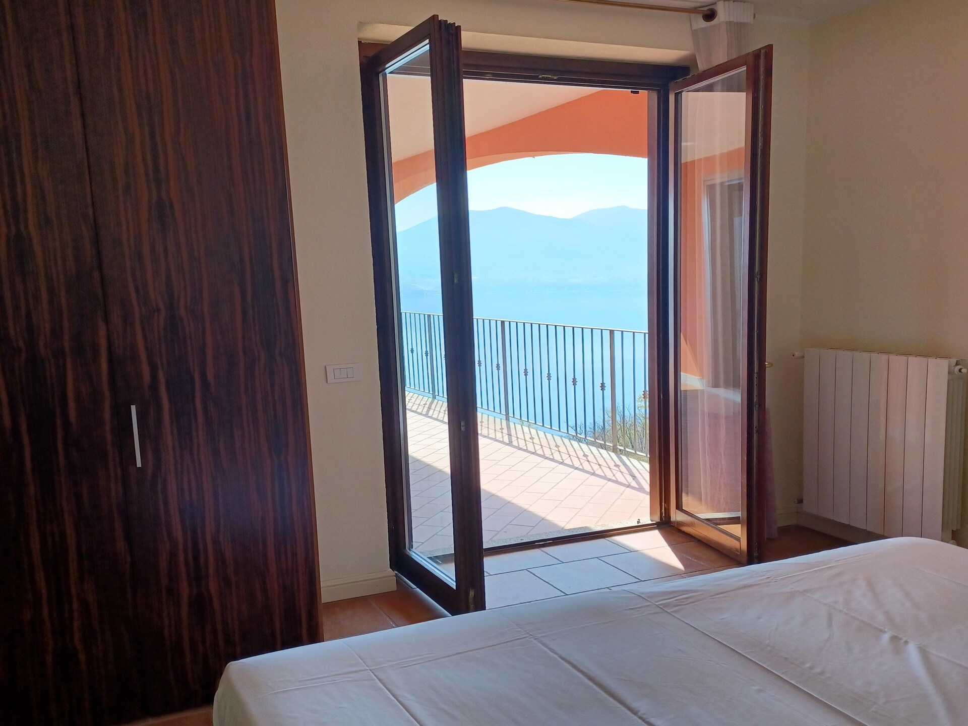 Panoramisch appartement met zwembad en uitzicht op het Lago Maggiore - foto 3