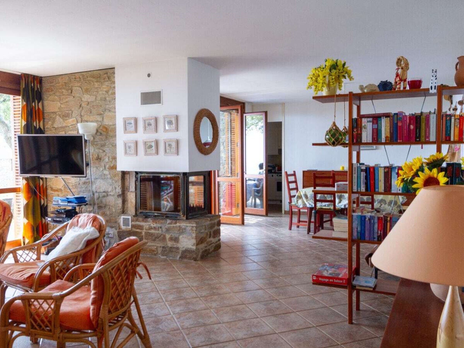 Ruime bungalow met zeezicht en groot terras in Bormes-les-Mimosas - foto 6