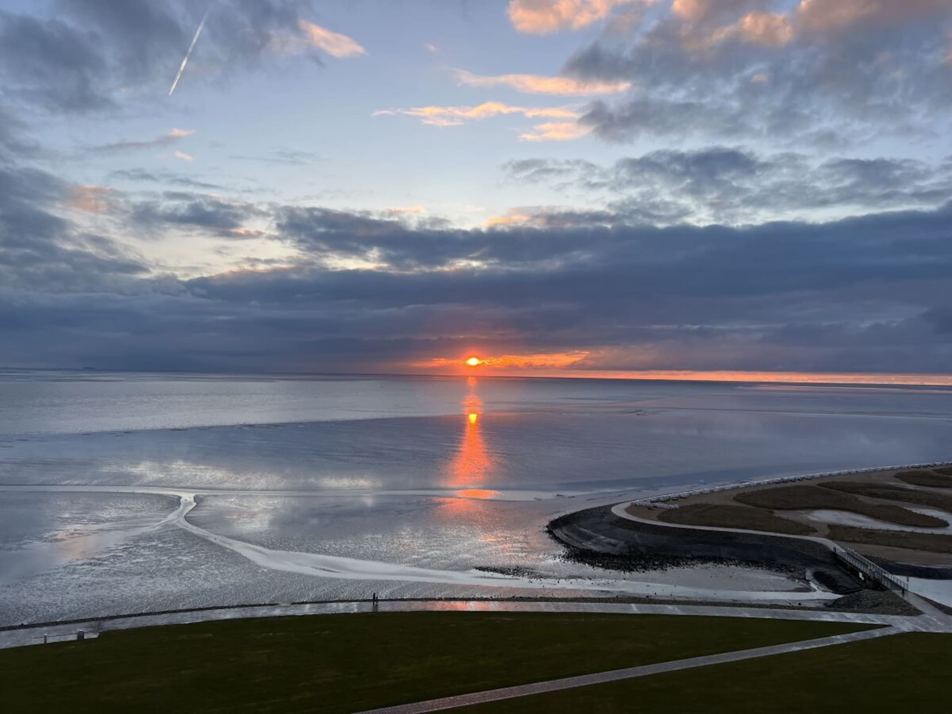 Gerenoveerd appartement met panoramisch zeezicht in Büsum - foto 7