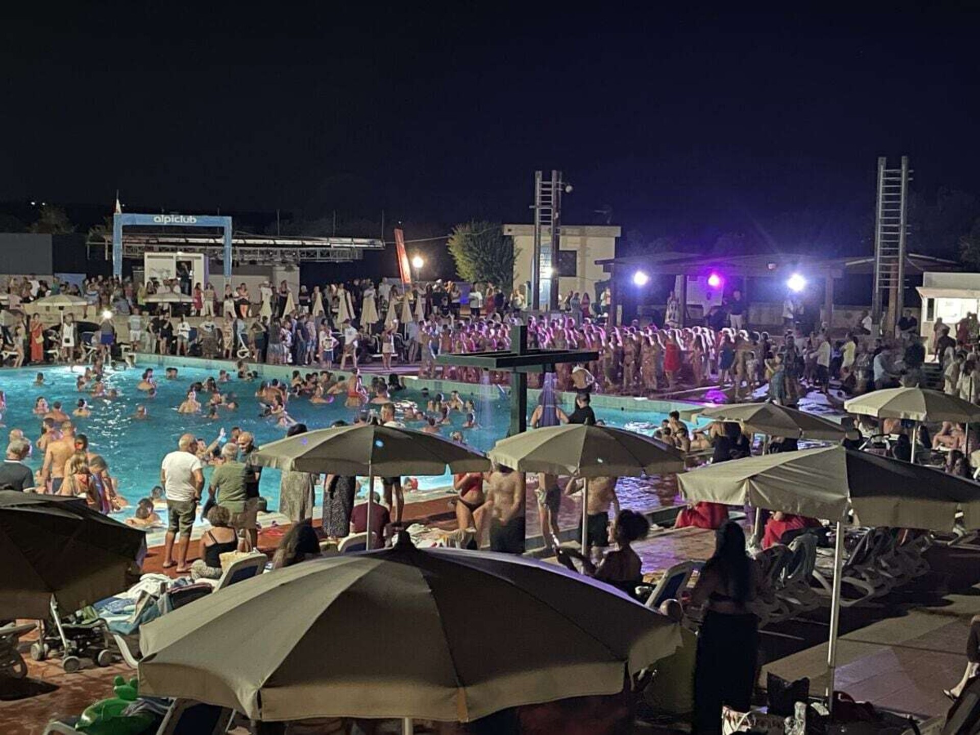 Comfortabel vakantiehuis voor 6 in Ragusa met zwembad en privéstrand - foto 8