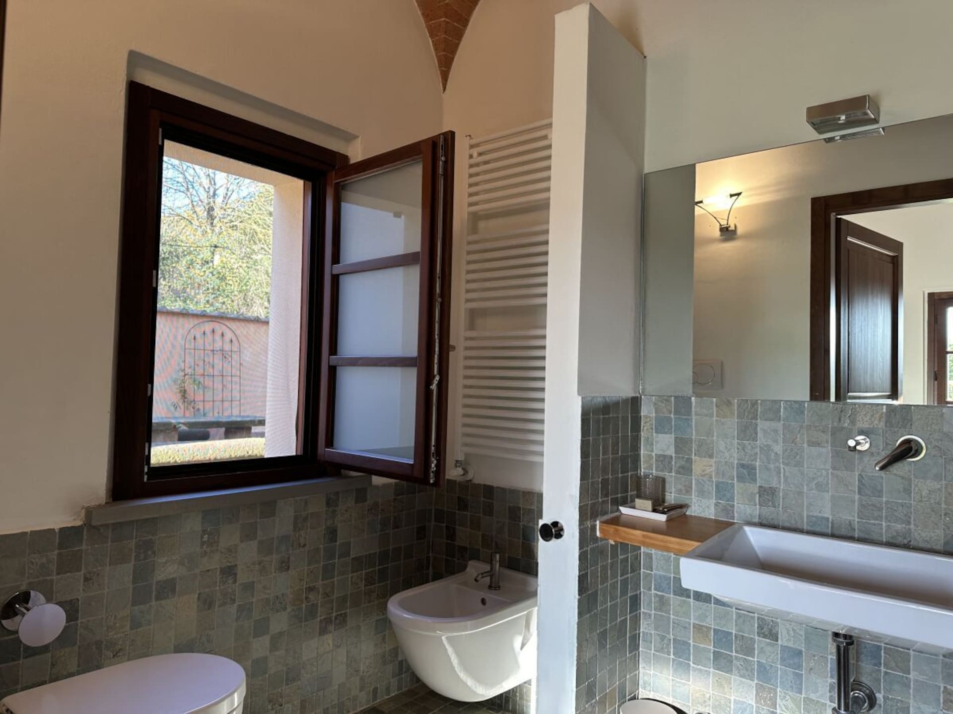 Op 1,0 km van het centrum: Sfeervol vakantiehuis in Abbadia di Montepulciano - foto 33