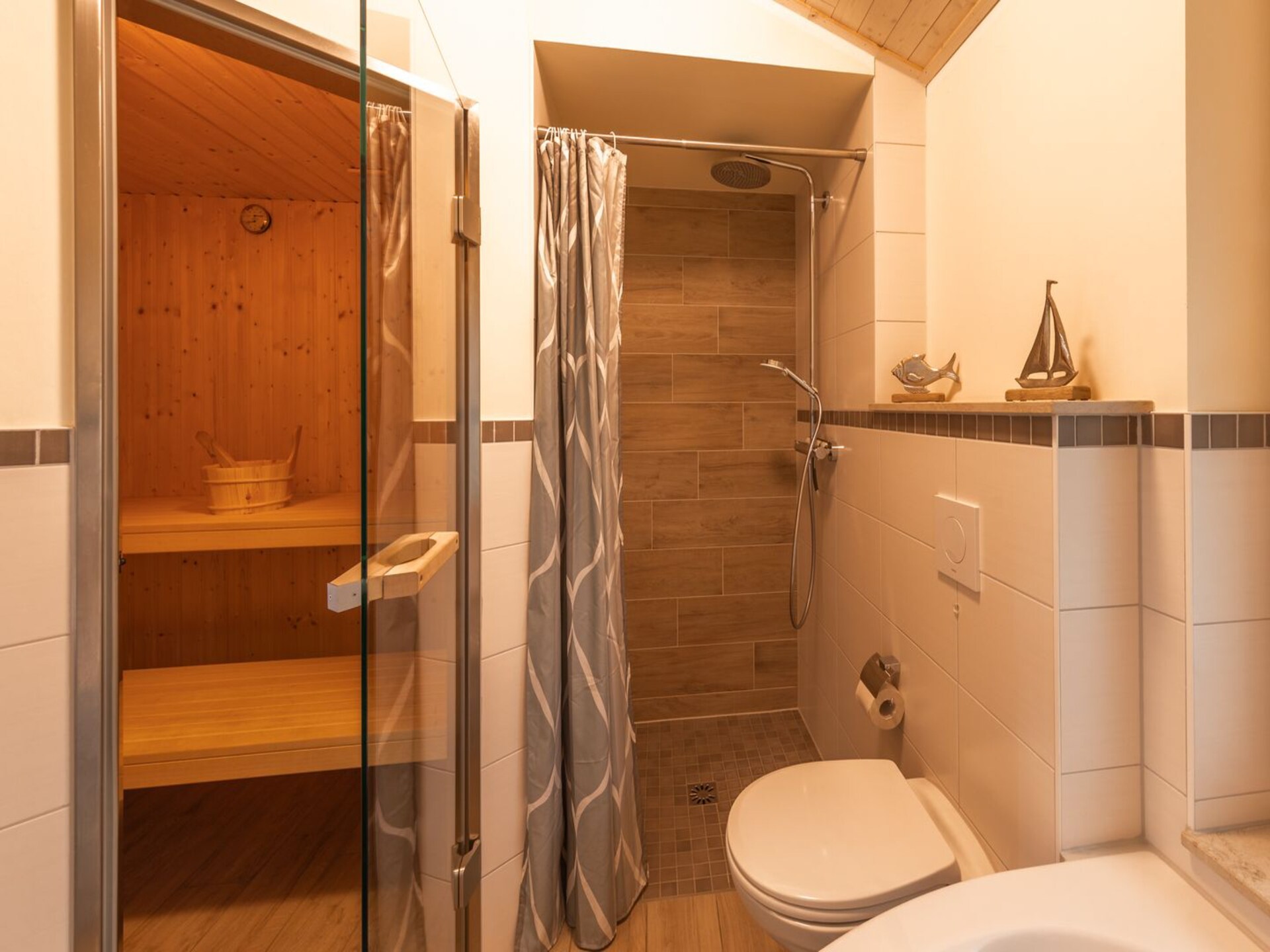 Vrijstaand vakantiehuis aan het Granzower Meer met wellness - foto 21