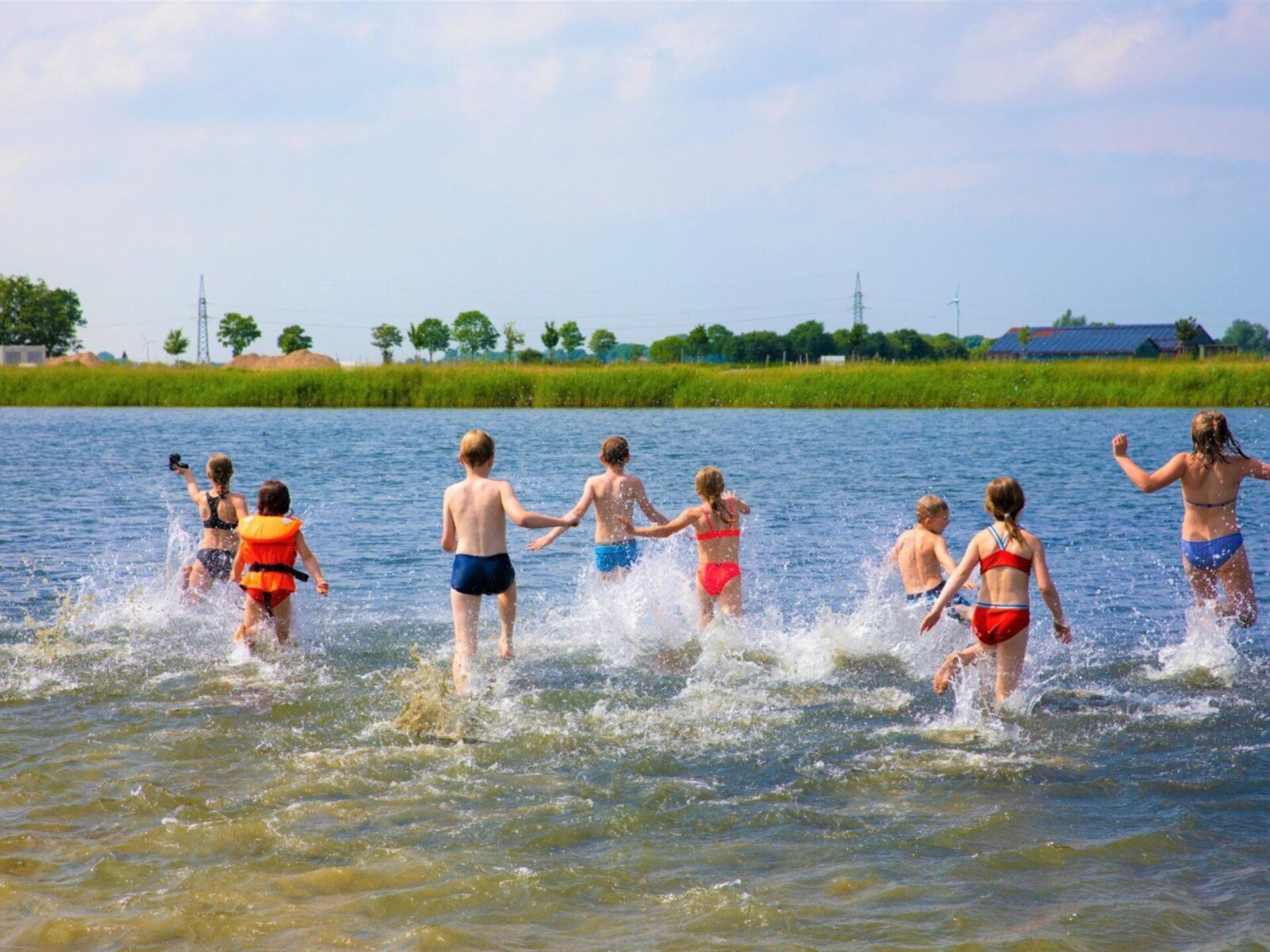 Woonboot in Hohenkirchen op 600 m van het centrum - foto 47