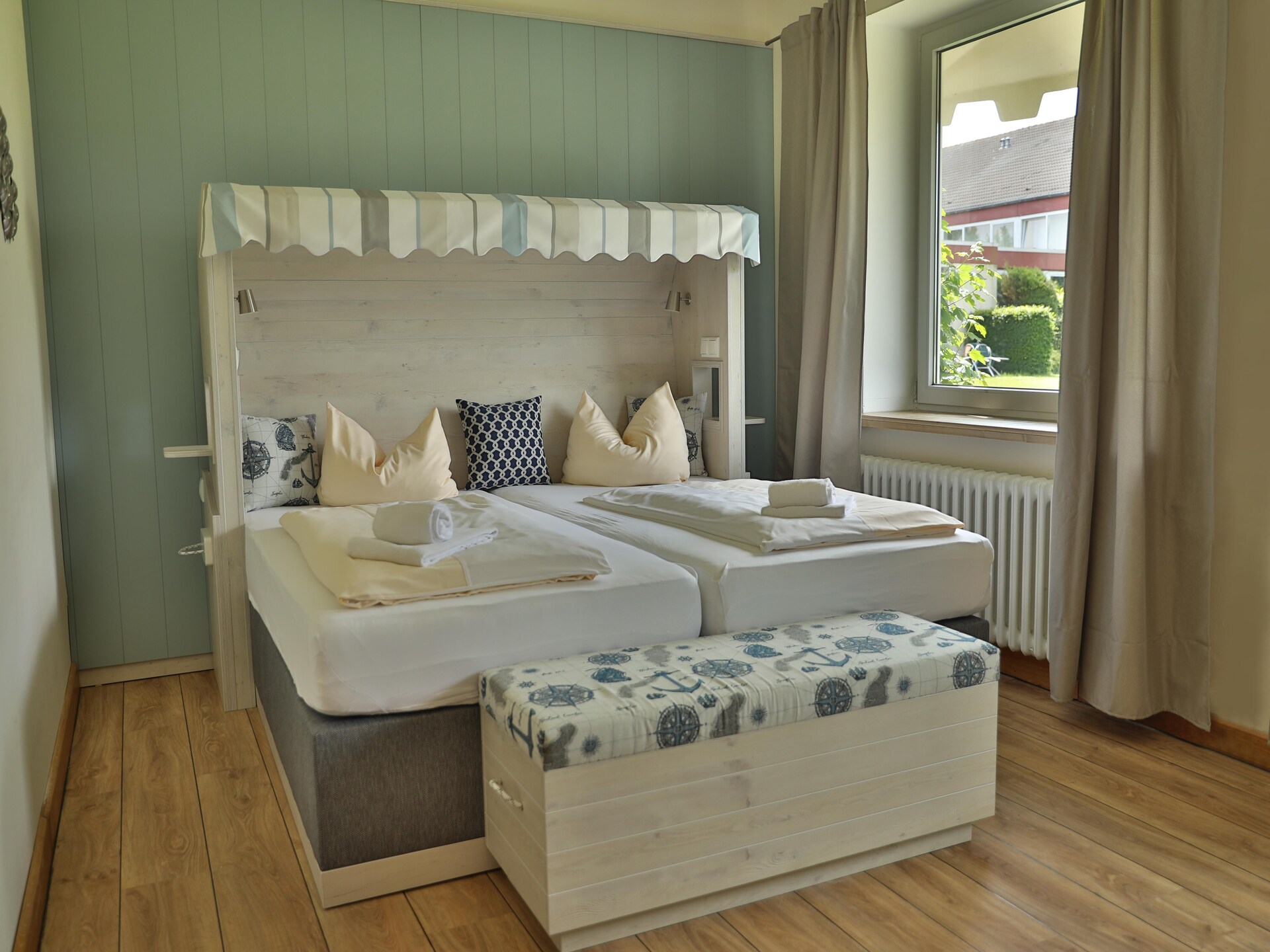 Licht 4-persoons appartement bij golfbaan in Hohenkirchen, 11 km van strand - foto 16