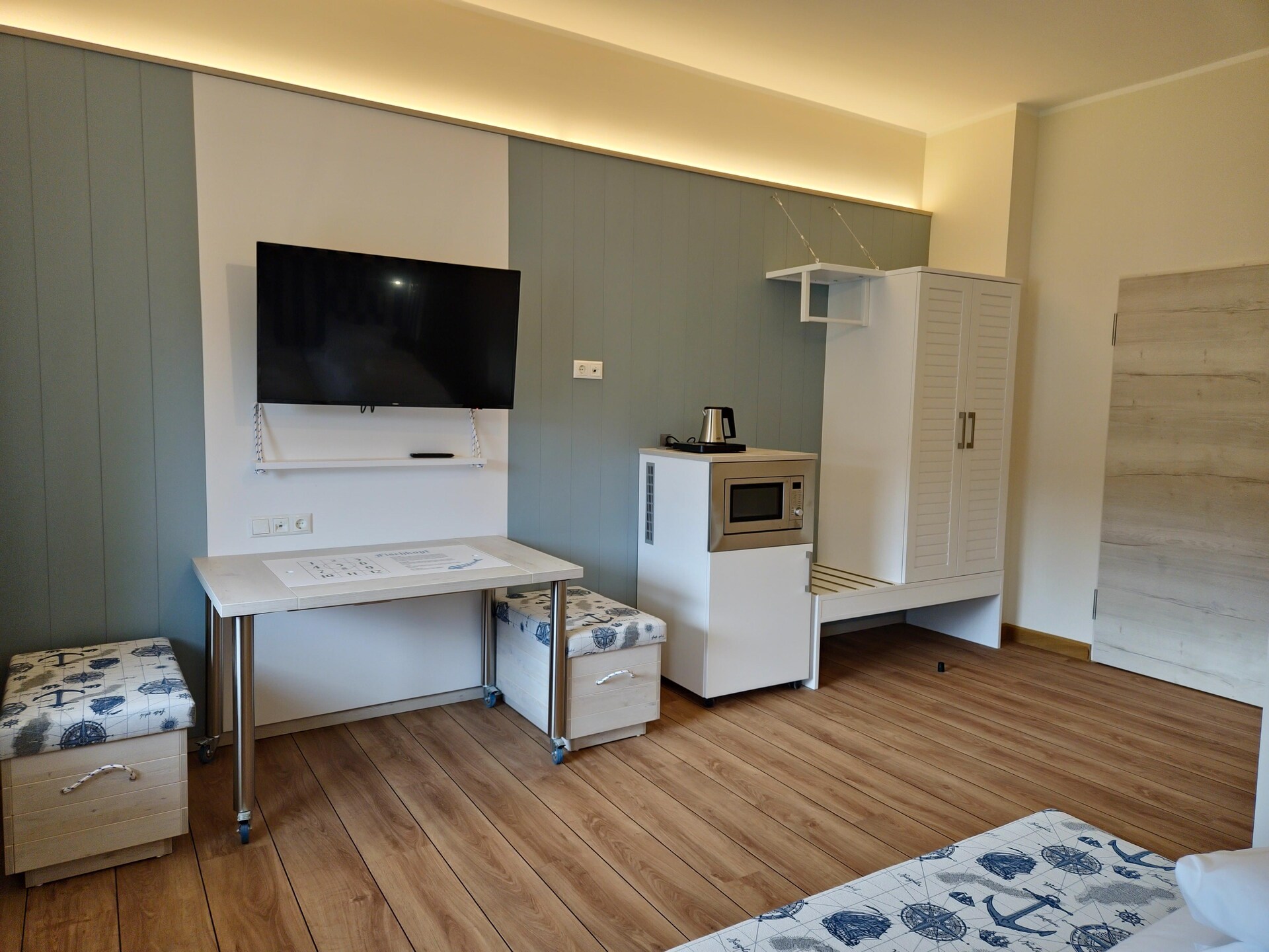 Licht 4-persoons appartement bij golfbaan in Hohenkirchen, 11 km van strand - foto 12