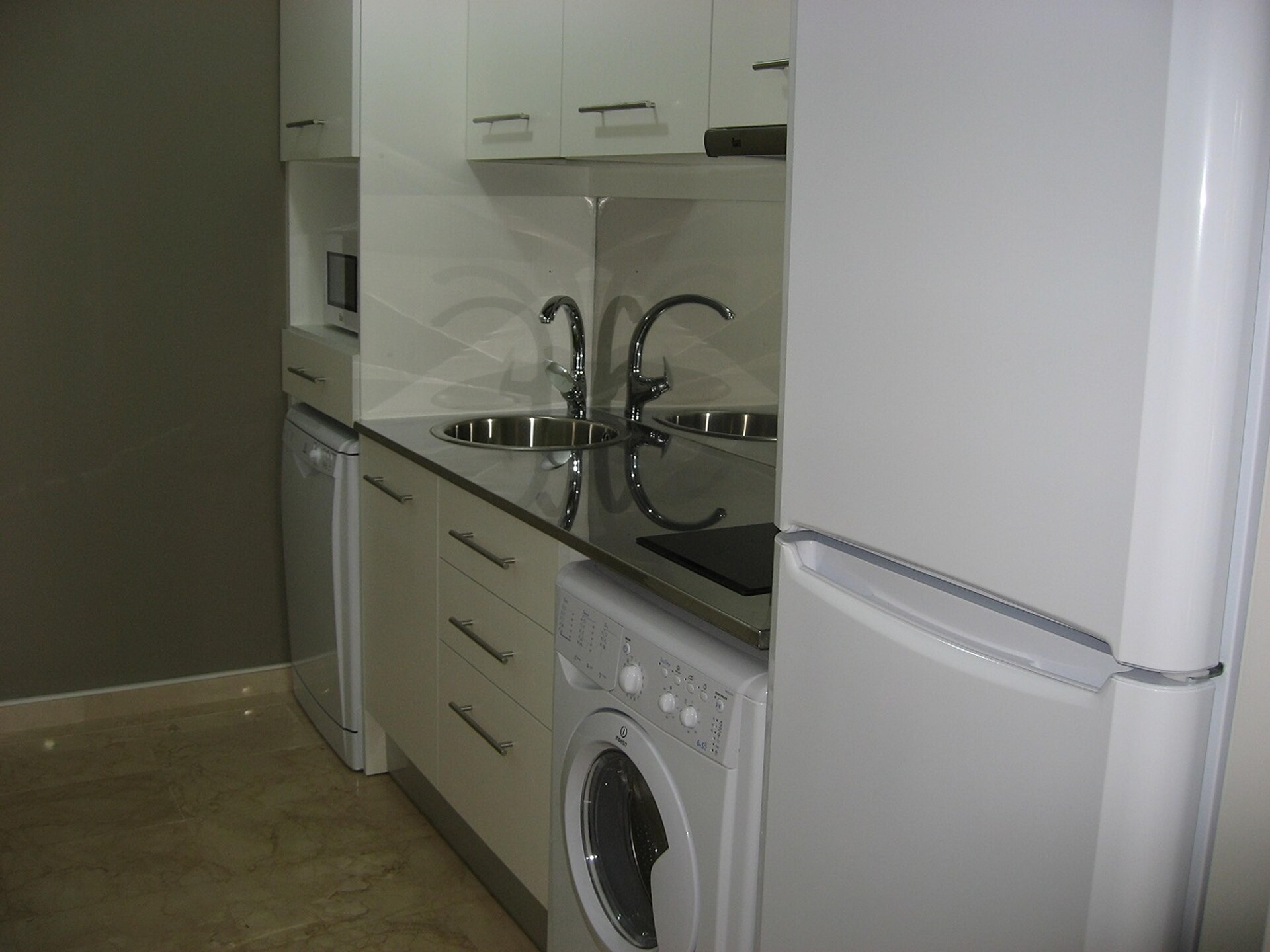 Modern appartement voor 2 met zwembad en tuin, op 1 km van strand L'Escala - foto 3