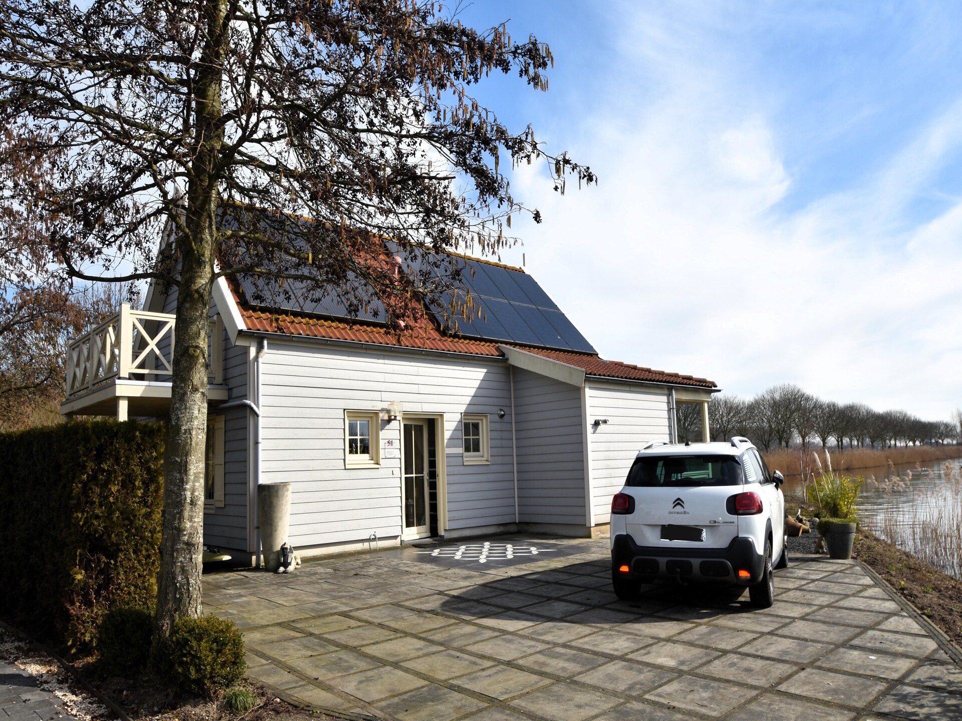 Watervilla 51: Luxe vakantiehuis aan het water in Simonshaven - foto 34