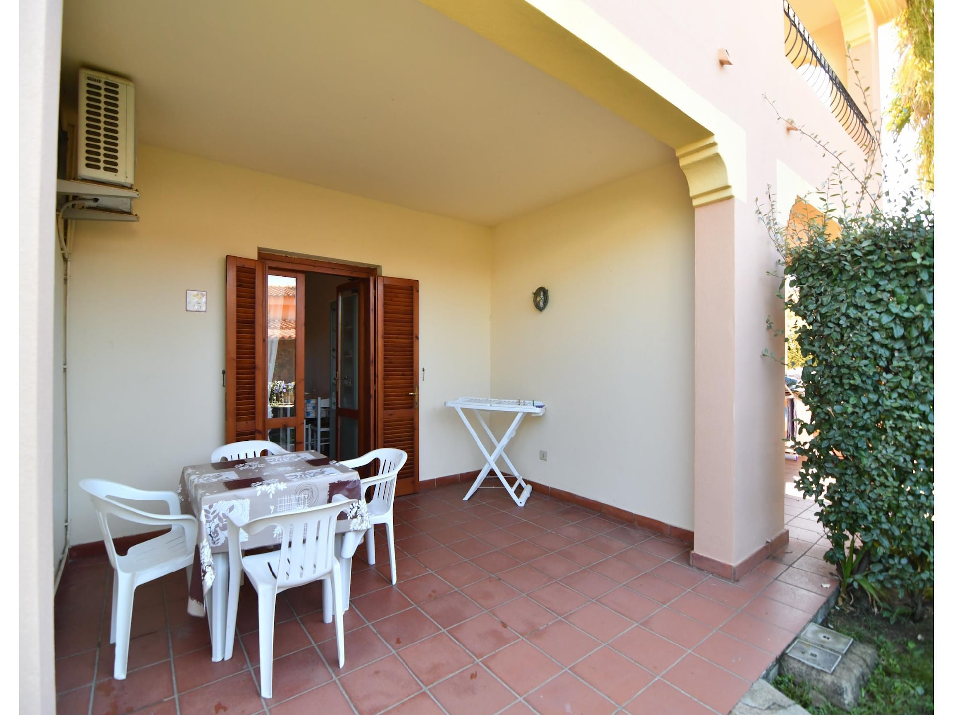 Op 1,5 km van zee: Comfortabel appartement in centrum San Teodoro - foto 10