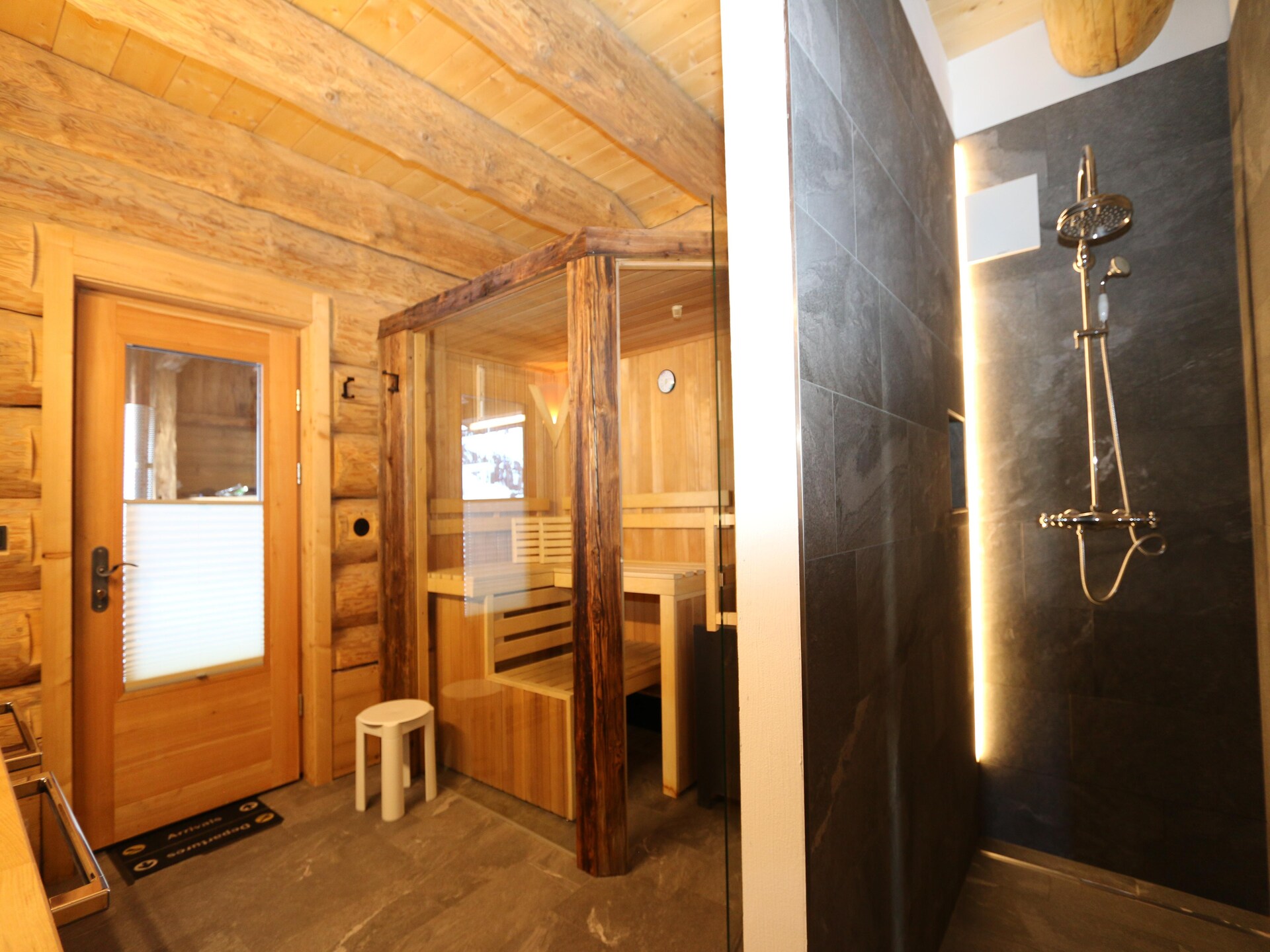Luxe ski-in ski-out vakantiehuis Jagahütte in Bramberg am Wildkogel - foto 3