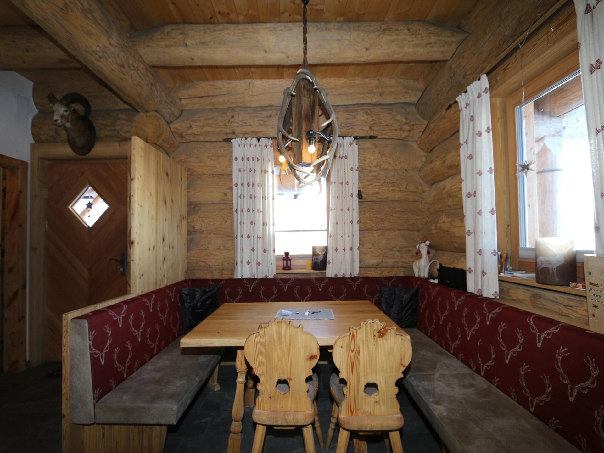 Luxe ski-in ski-out vakantiehuis Jagahütte in Bramberg am Wildkogel - foto 9