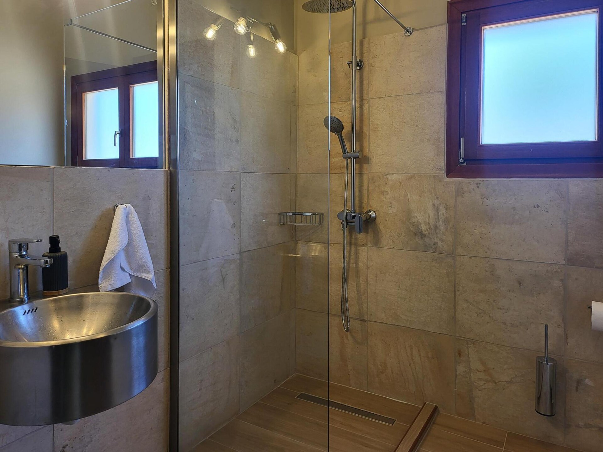 Luxe Villa Mikaela met privézwembad nabij strand Chersonissos - foto 24