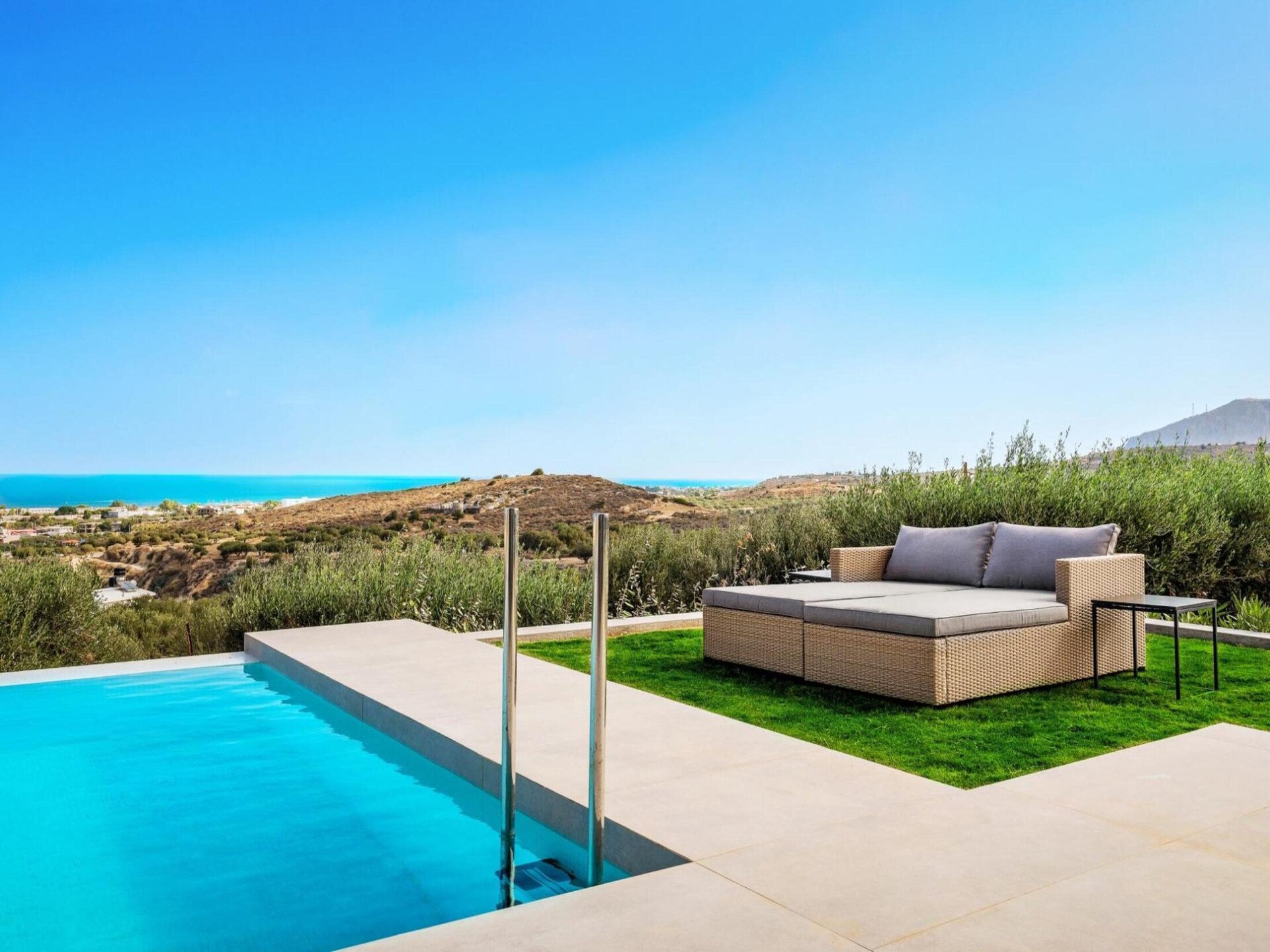 Villa Kamelia – Elegante villa met privézwembad en zeezicht bij Heraklion - foto 9