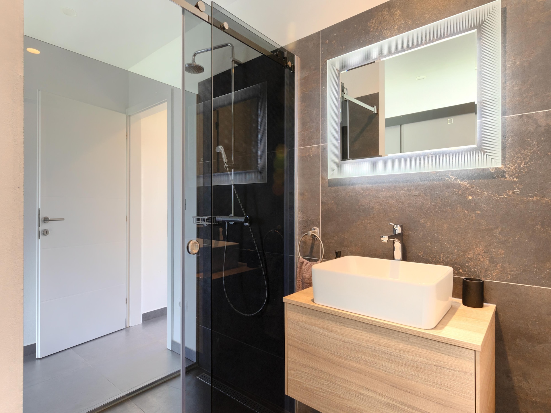 8-persoons villa in het centrum van Ližnjan op 800m van zee - foto 14