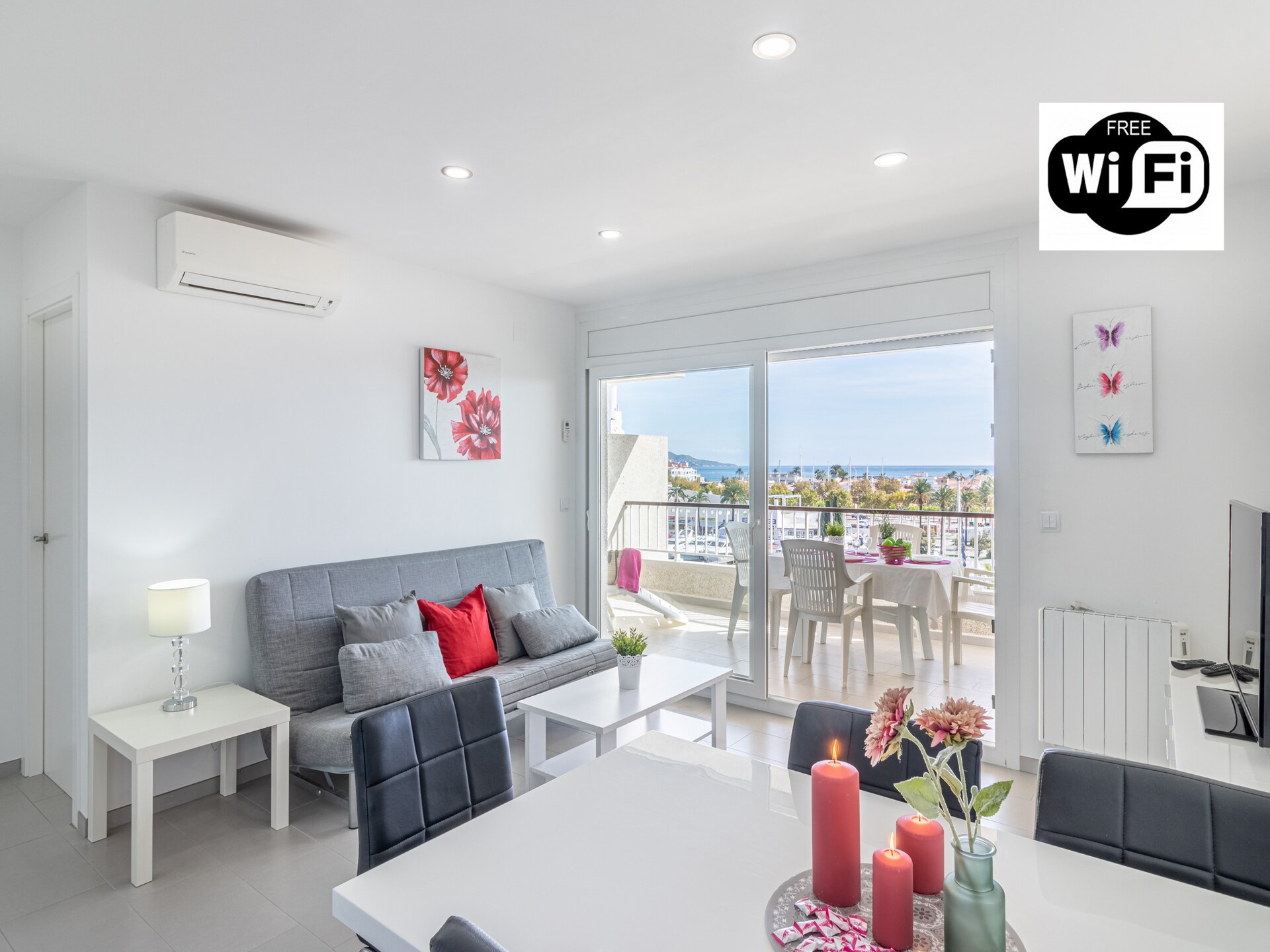 Modern appartement met zeezicht en terras aan de golfbaan in Empuriabrava - foto 7