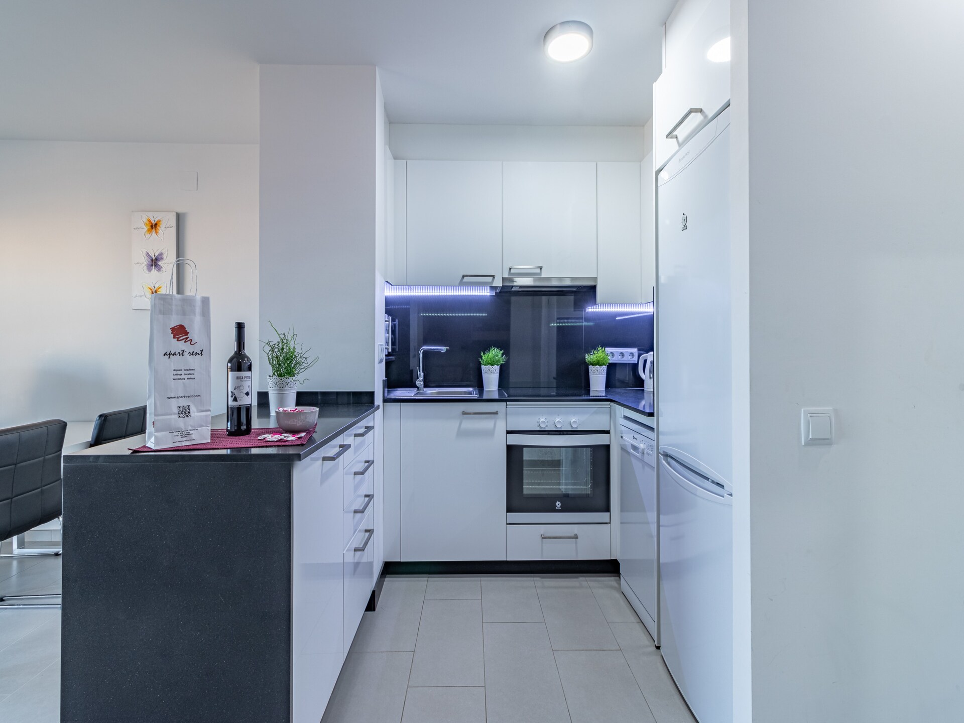 Modern appartement met zeezicht en terras aan de golfbaan in Empuriabrava - foto 2