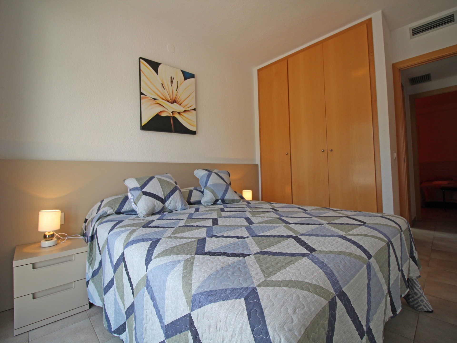 Op 350 m van het strand: Licht appartement in Empuriabrava - foto 21