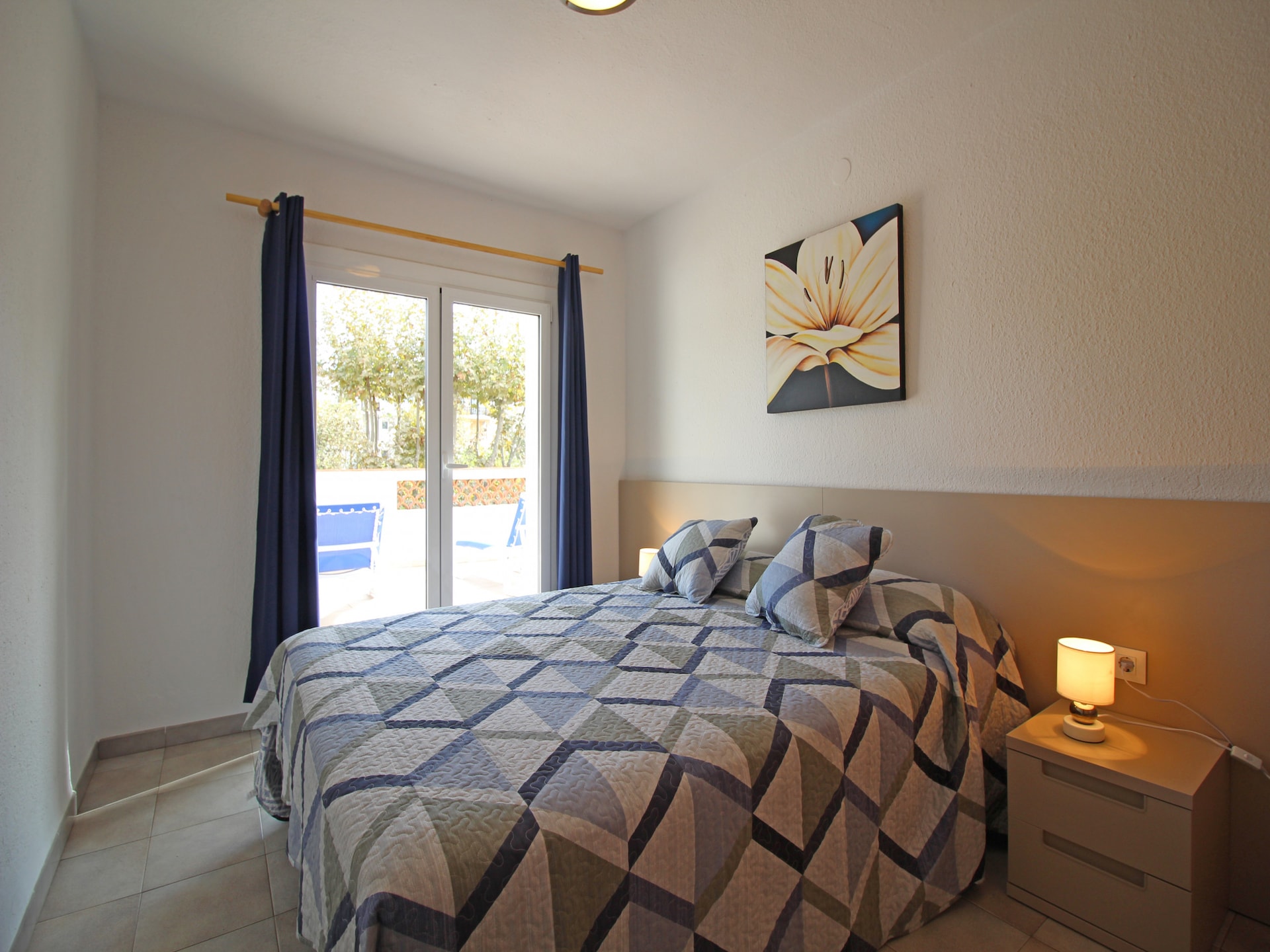 Op 350 m van het strand: Licht appartement in Empuriabrava - foto 22