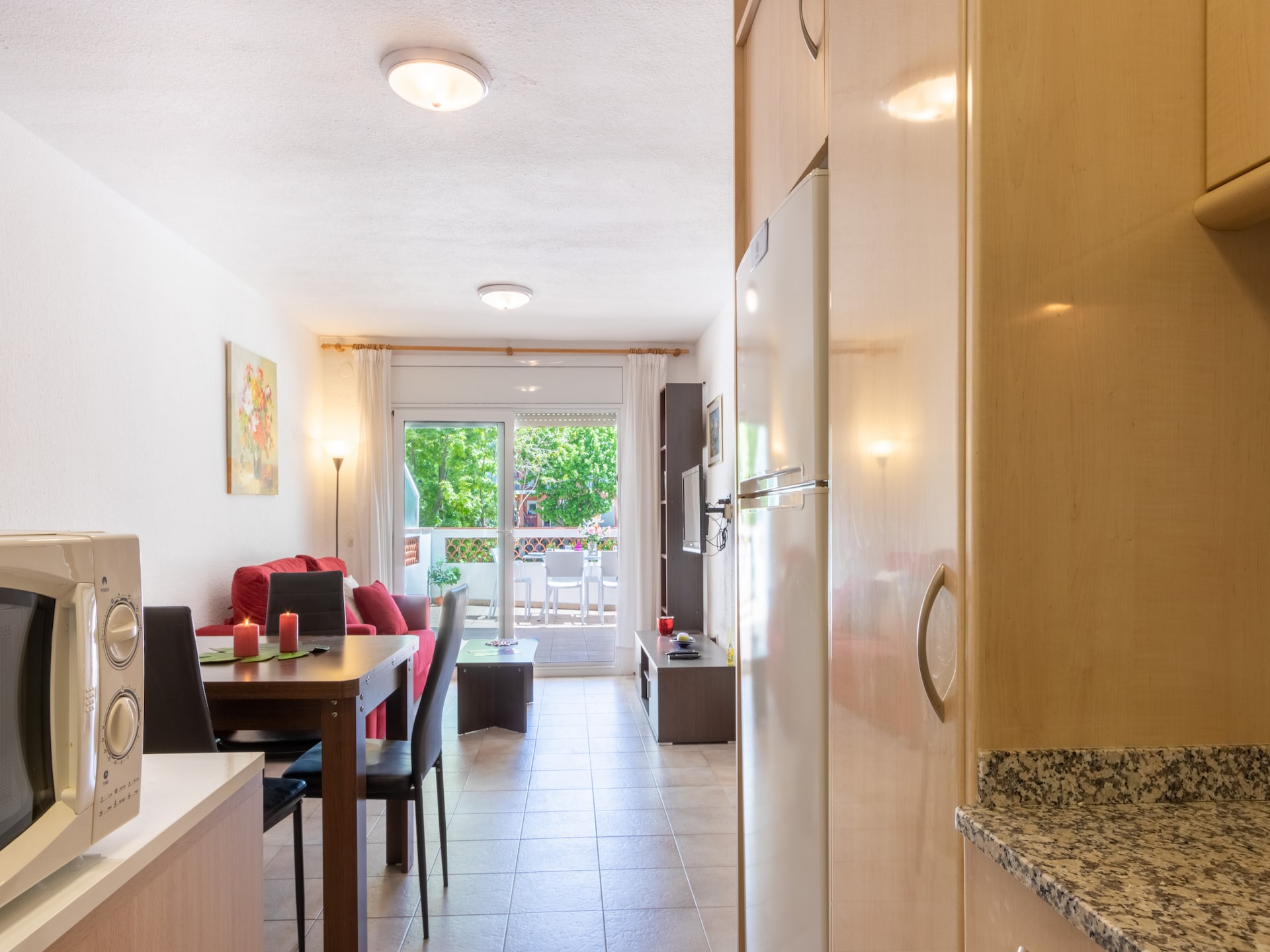 Op 350 m van het strand: Licht appartement in Empuriabrava - foto 7
