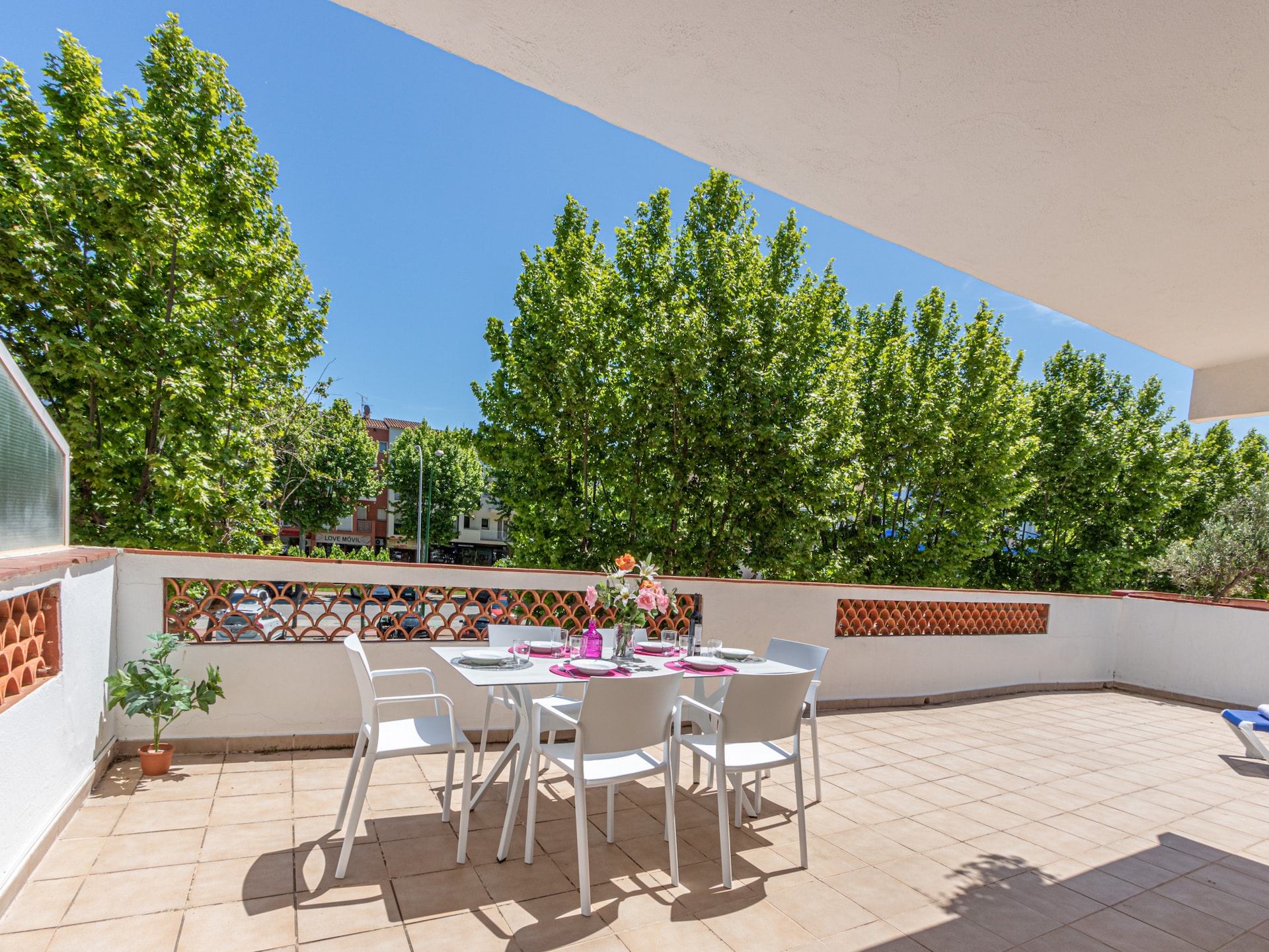 Op 350 m van het strand: Licht appartement in Empuriabrava - foto 28