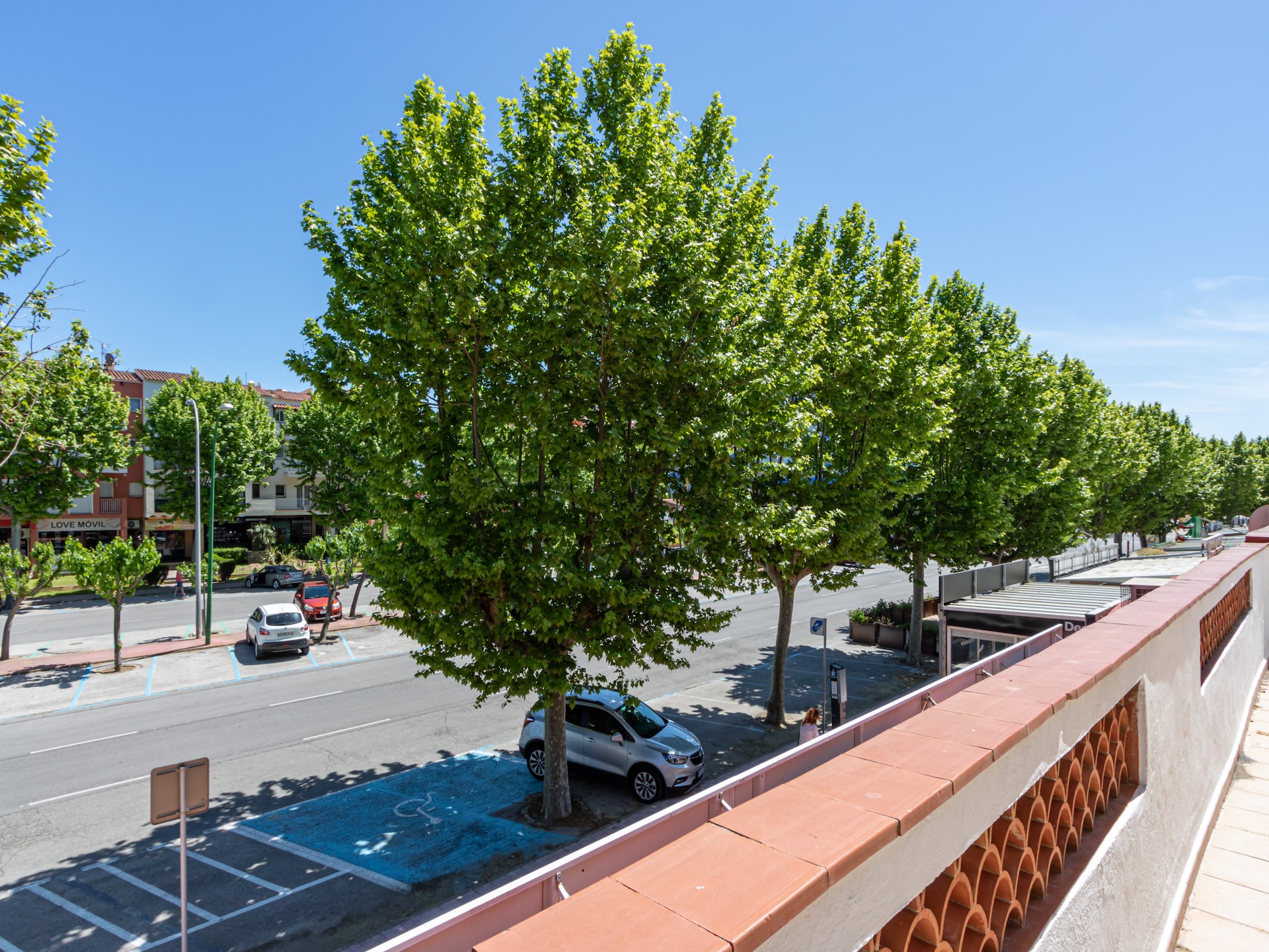 Op 350 m van het strand: Licht appartement in Empuriabrava - foto 25