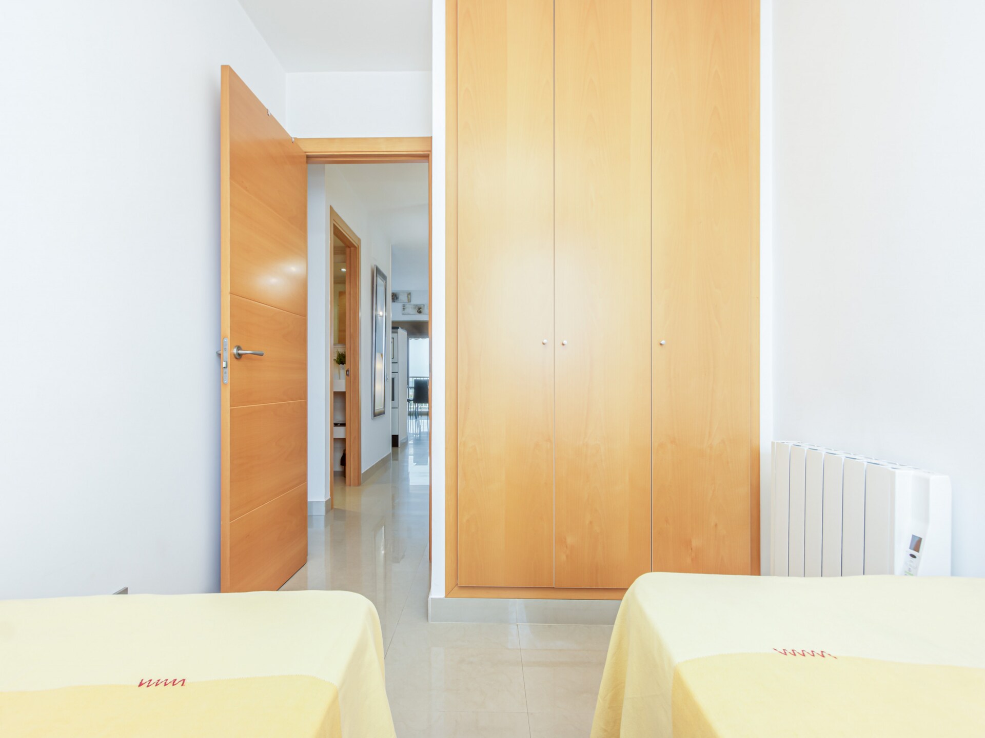 Ruim appartement met zeezicht en terras aan de golfbaan in Empuriabrava - foto 17