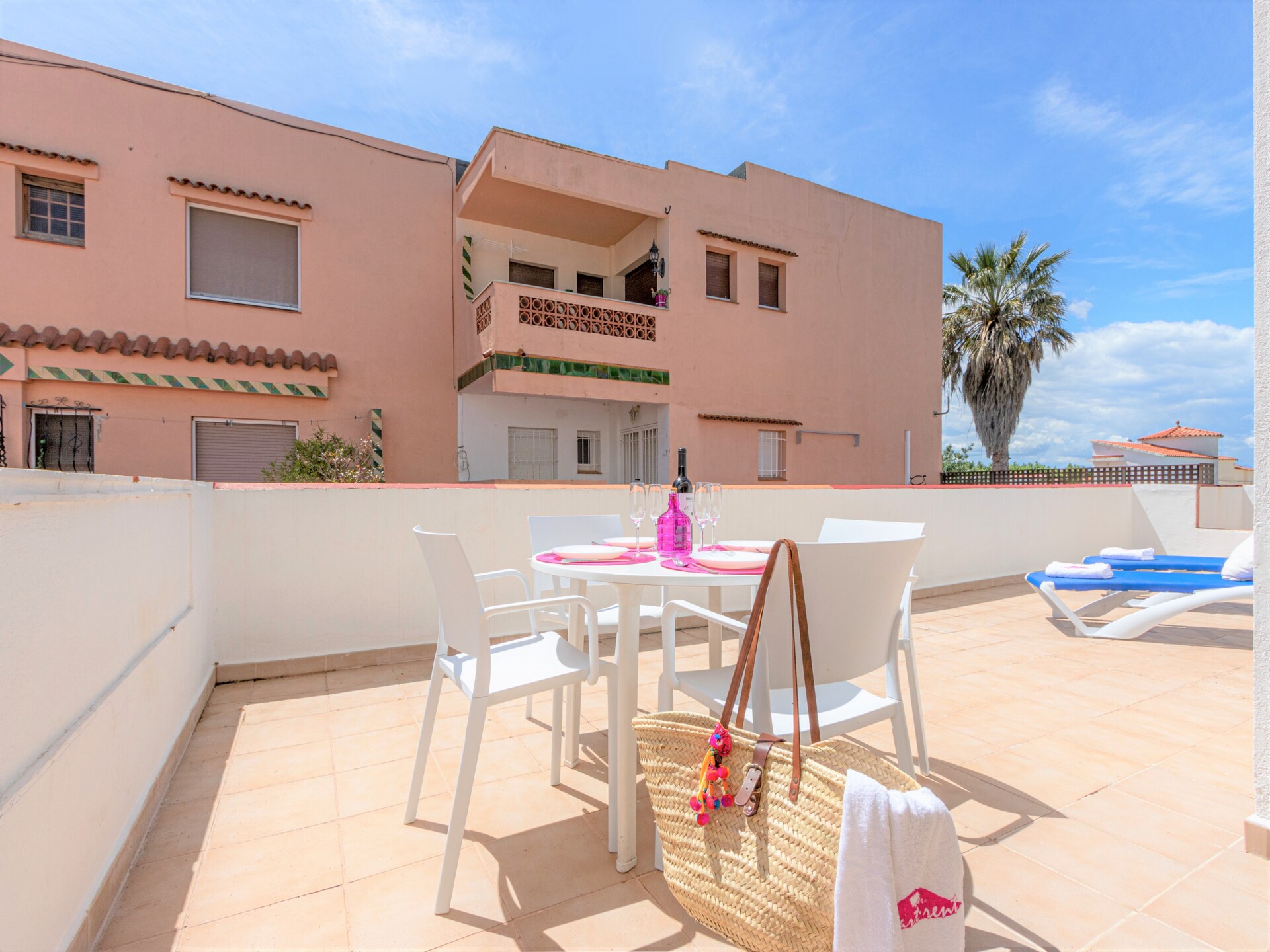 Licht appartement op de eerste verdieping met privéterras, vlakbij het strand - foto 22
