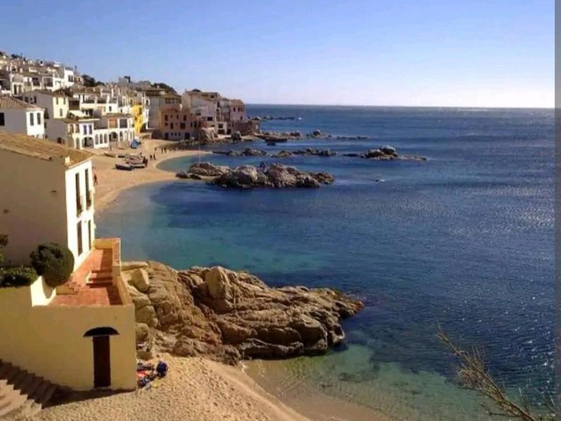 Centraal gelegen villa in Calella de Palafrugell nabij het strand - foto 38