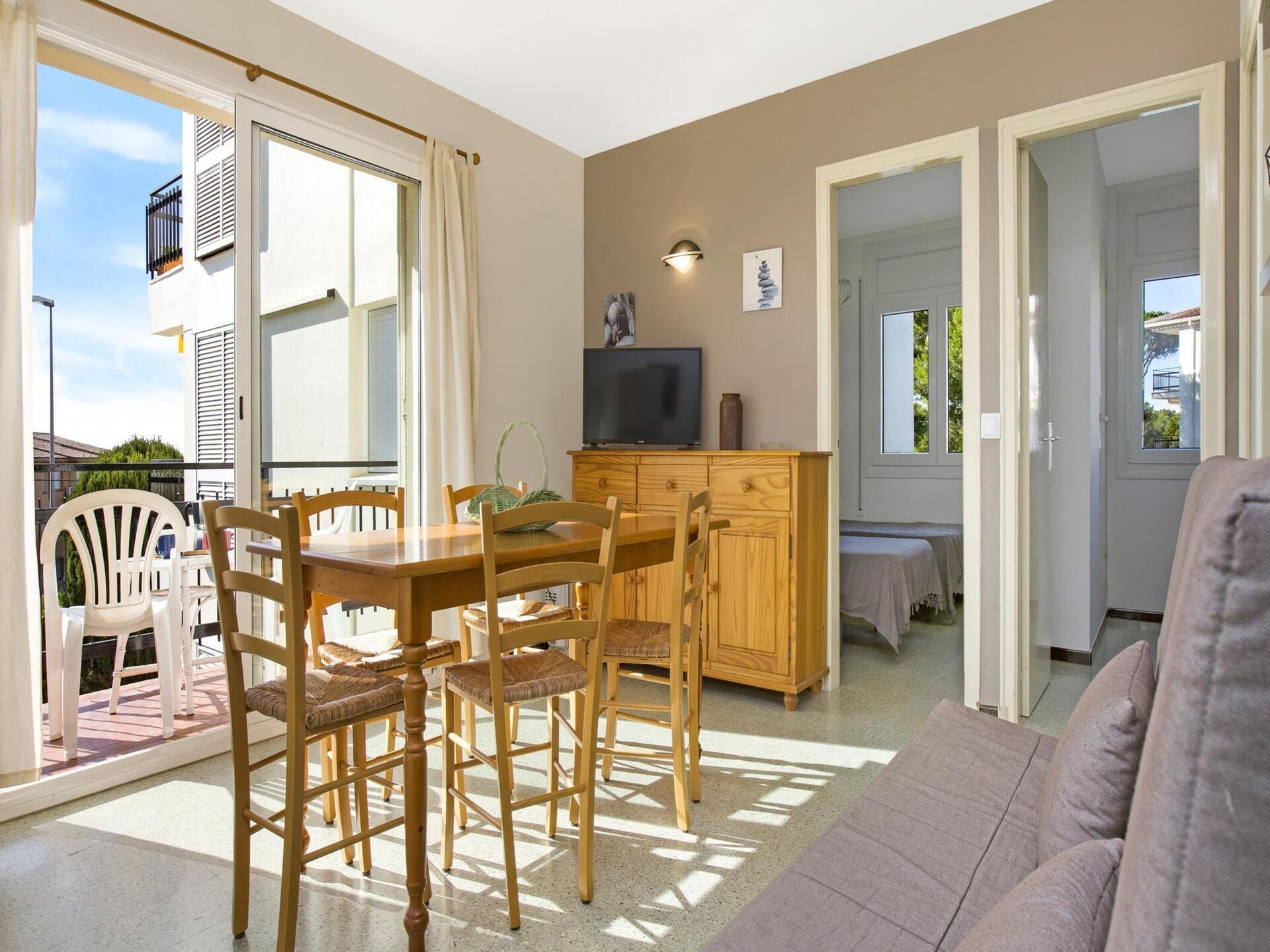 Appartement Costa Brava N-2: comfortabel verblijf aan de Costa Brava met tuin en zwembad - foto 3