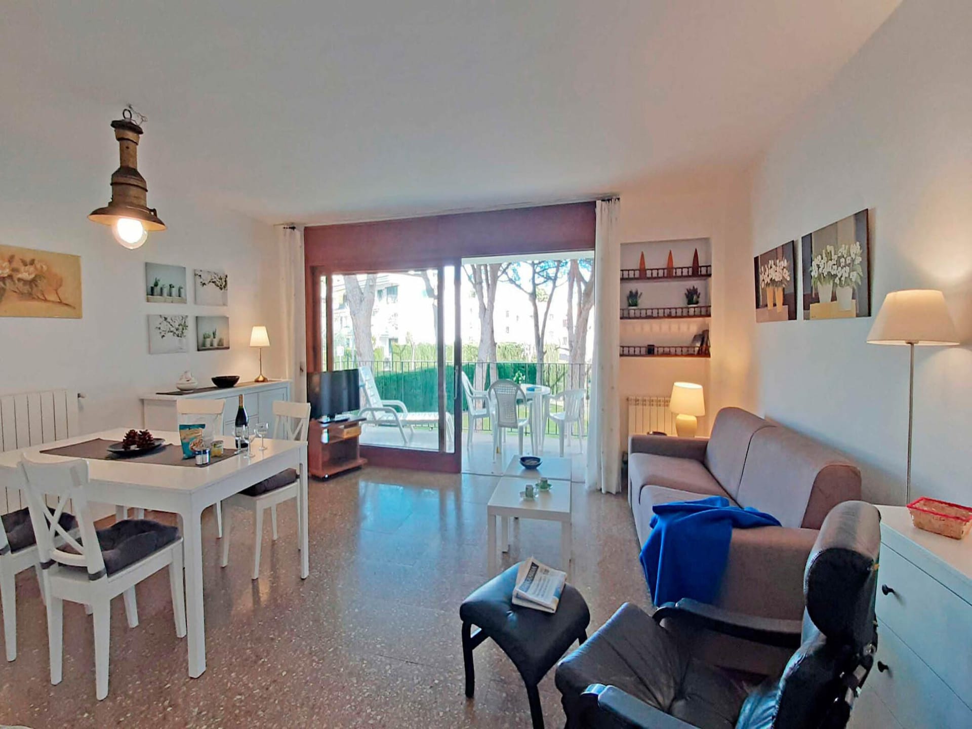 Aan het strand: Comfortabel appartement in Calella de Palafrugell - foto 16