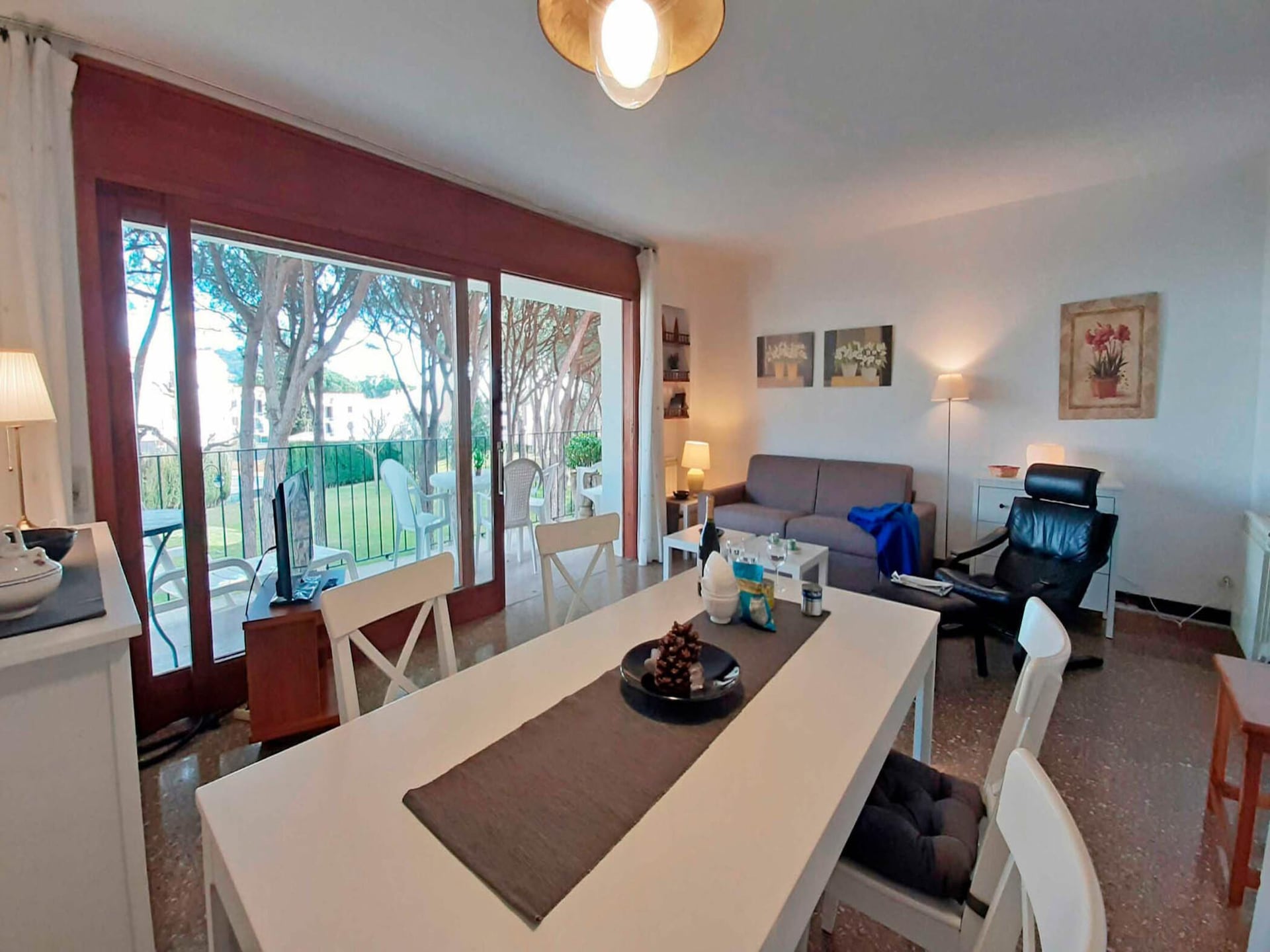 Aan het strand: Comfortabel appartement in Calella de Palafrugell - foto 2