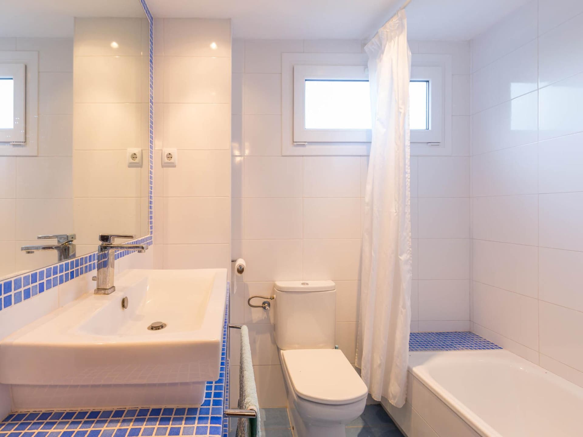 Aan het strand: Comfortabel appartement in Calella de Palafrugell - foto 20