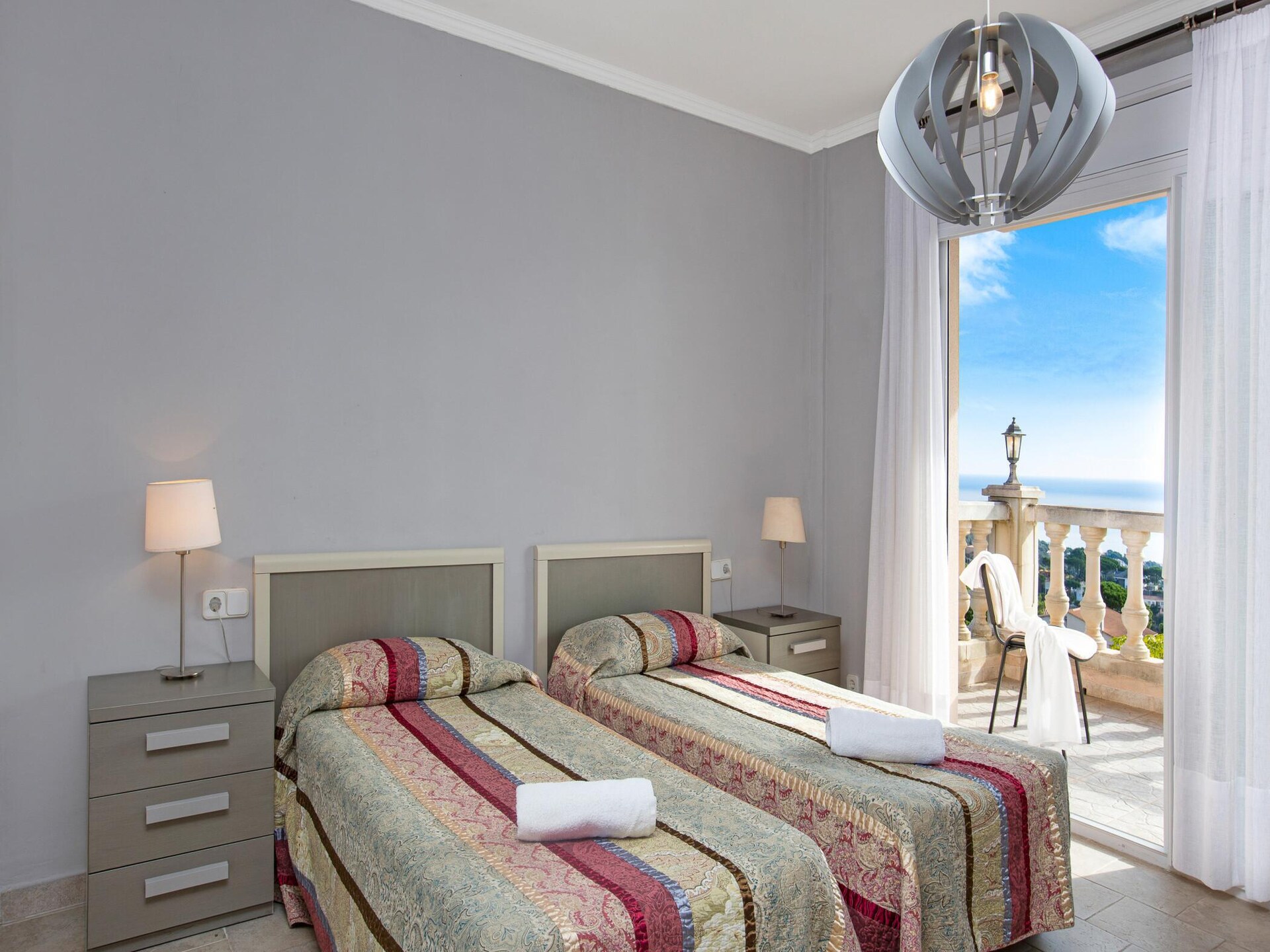 Ruime villa met privézwembad en zeezicht aan de golfbaan bij Lloret de Mar - foto 2