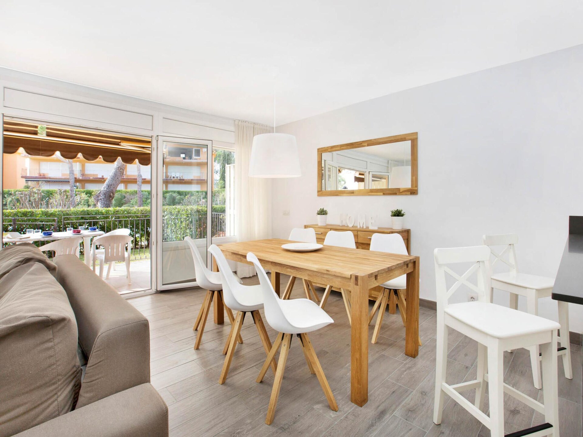 Comfortabel appartement met tuin en zwembad op 500m van het strand - foto 13