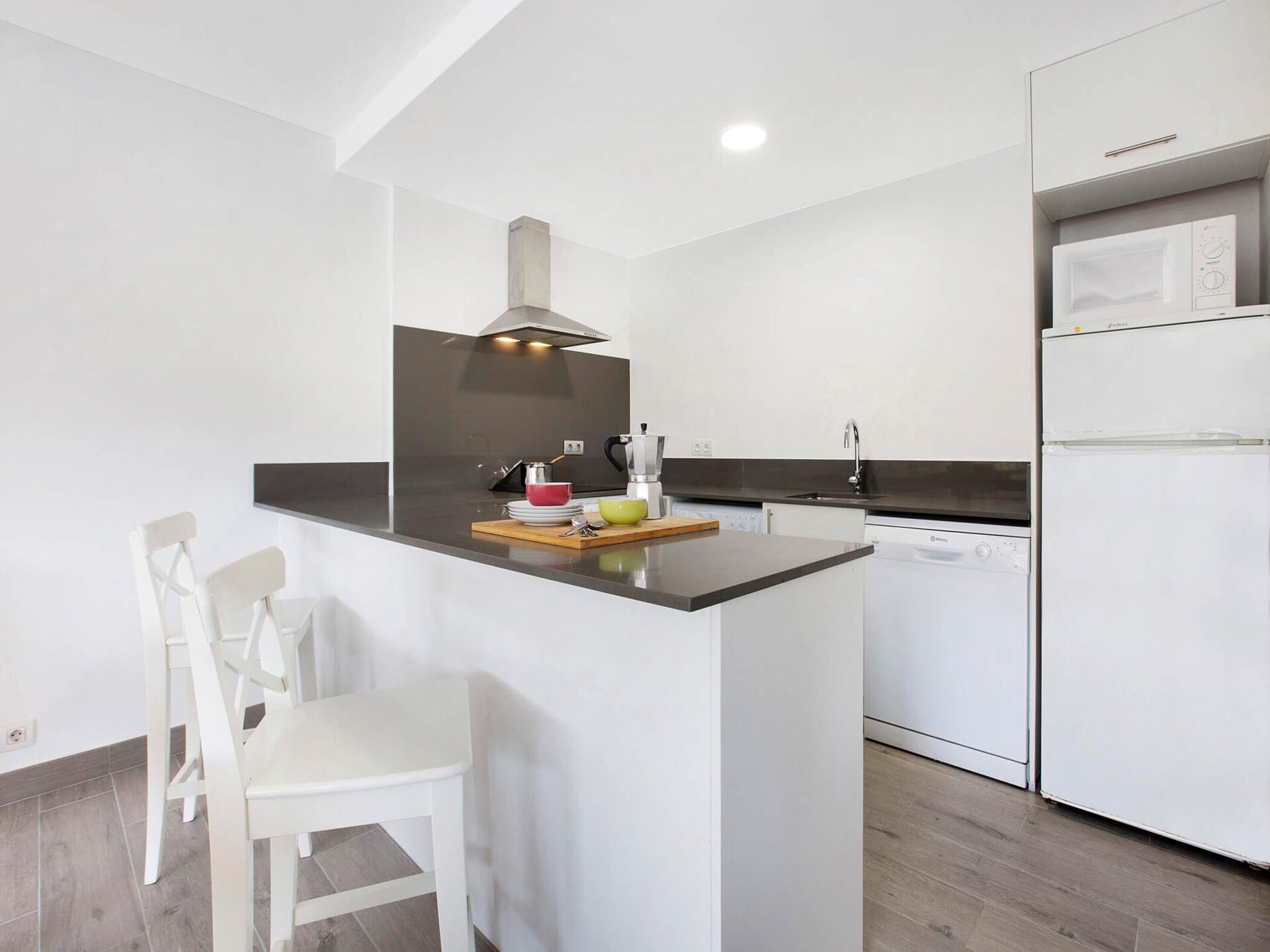 Comfortabel appartement met tuin en zwembad op 500m van het strand - foto 4