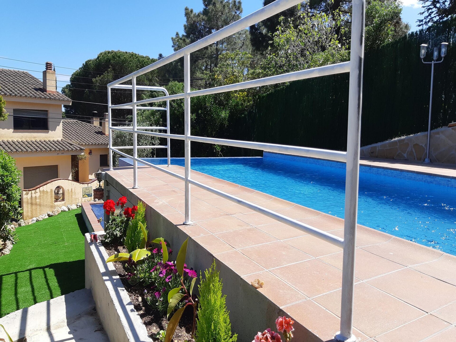 Ruime villa aan de golfbaan bij Lloret de Mar met privétuin en BBQ - foto 7