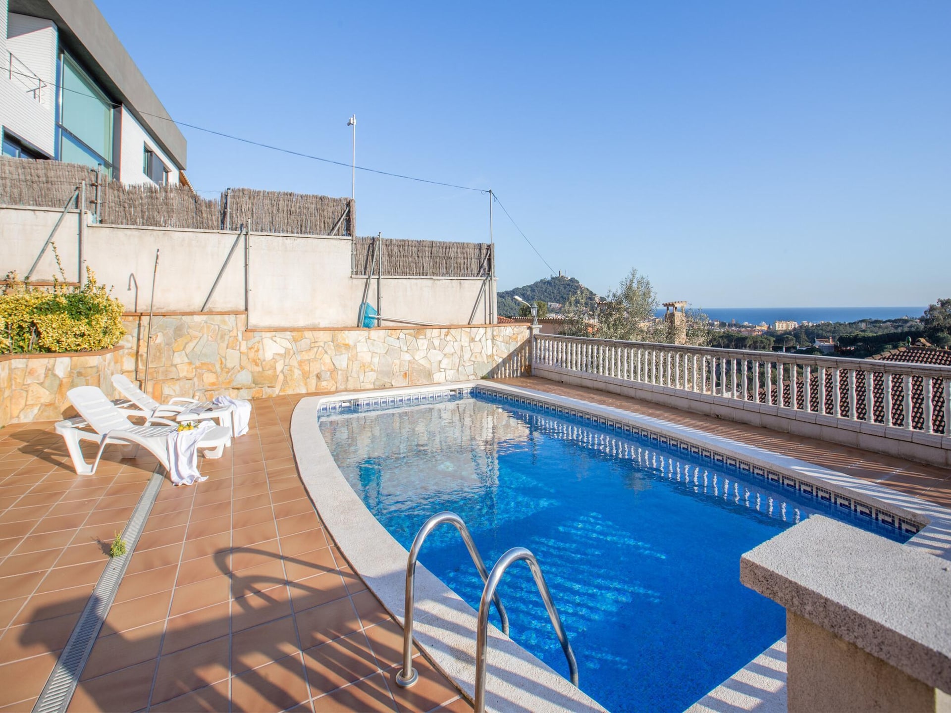 9-persoons villa met privézwembad en zeezicht in Blanes - foto 16
