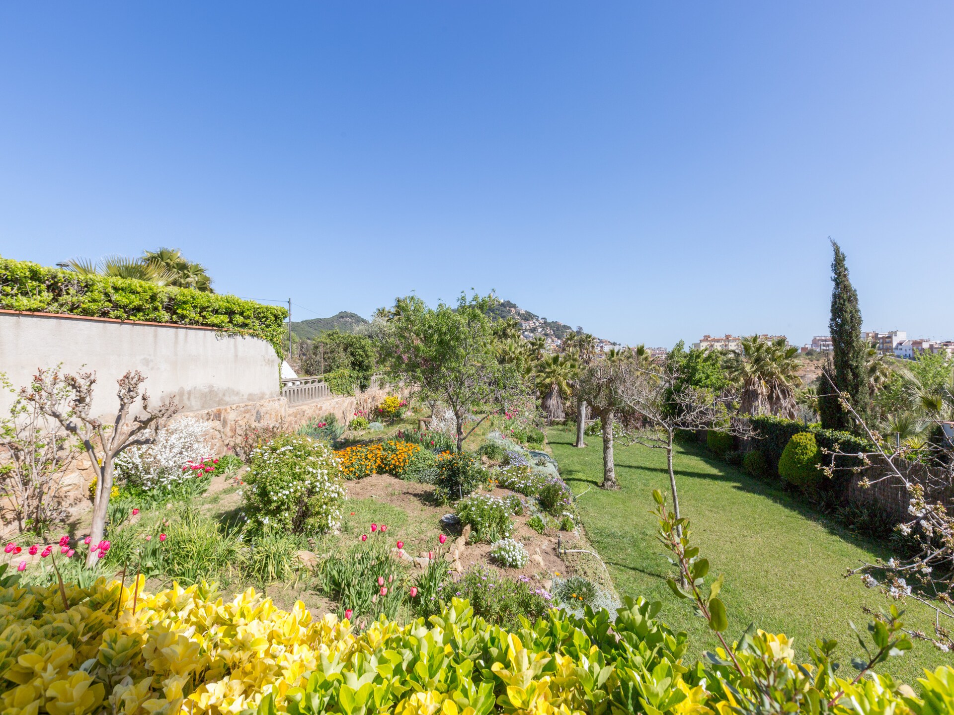 Zonovergoten villa met privézwembad aan de golfbaan in Blanes - foto 16