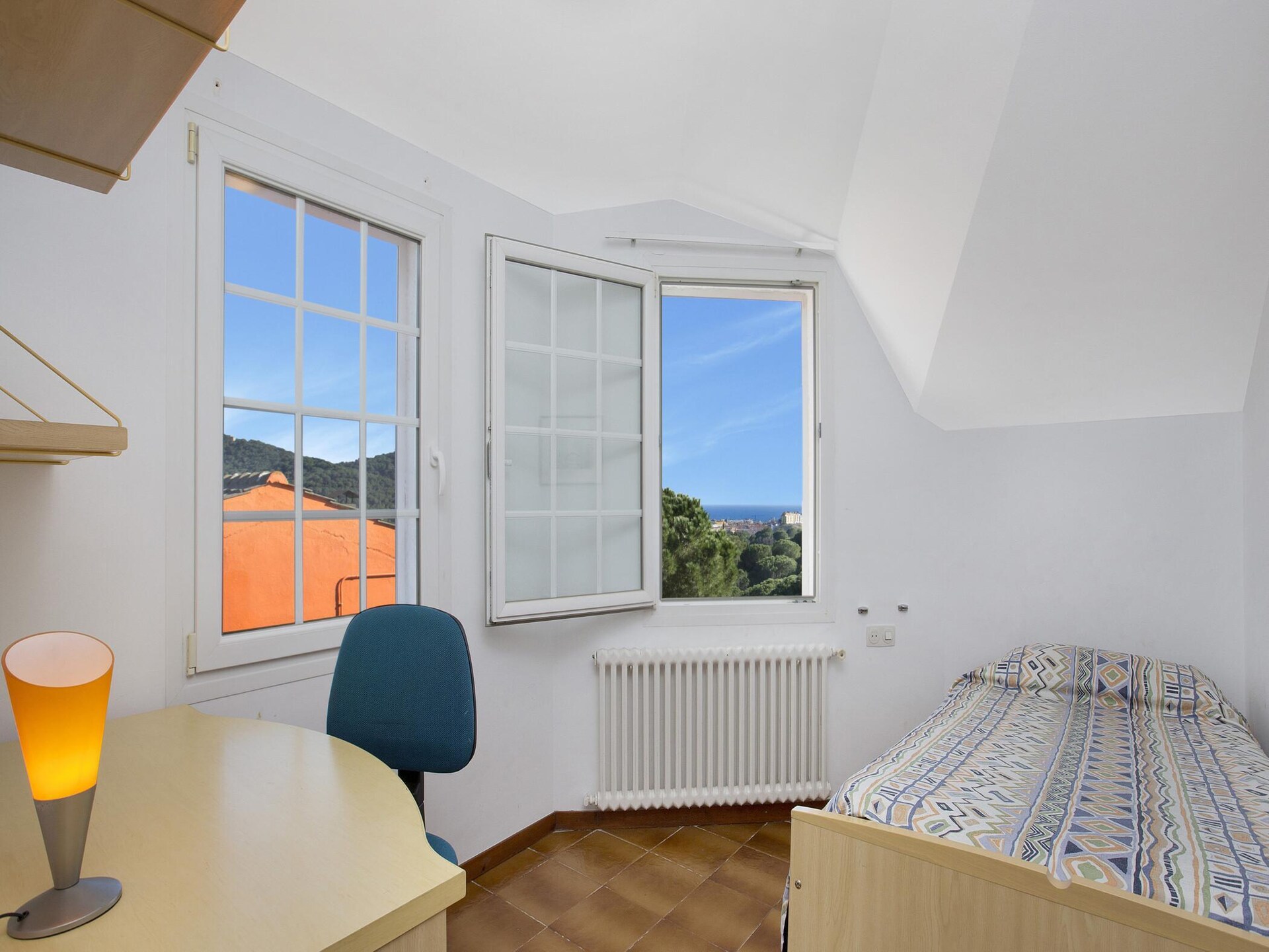 Ruime villa Montemare in Blanes met zwembad en zeezicht - foto 13