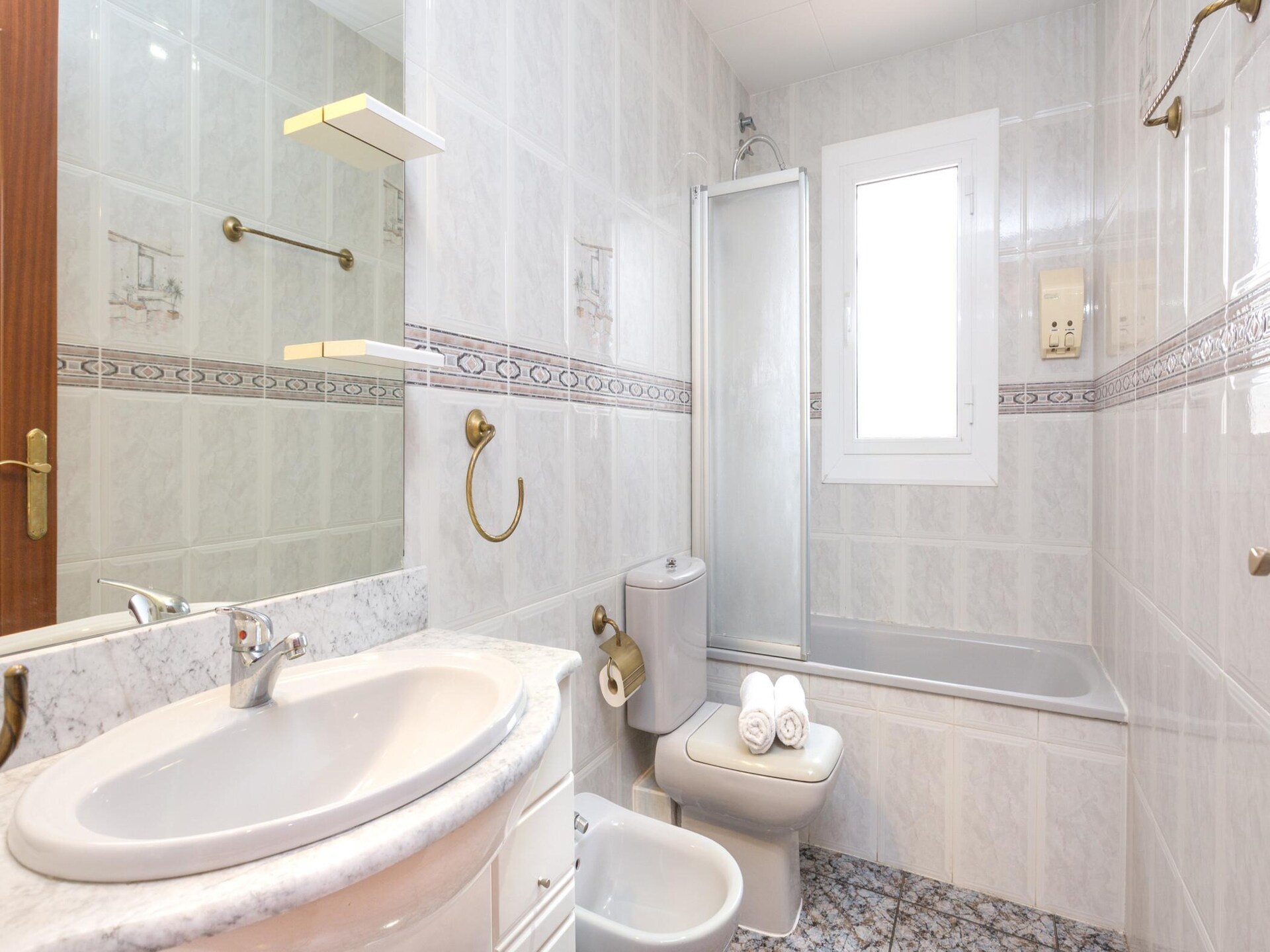 Ruime villa aan de golfbaan met privézwembad en panoramisch uitzicht - foto 16