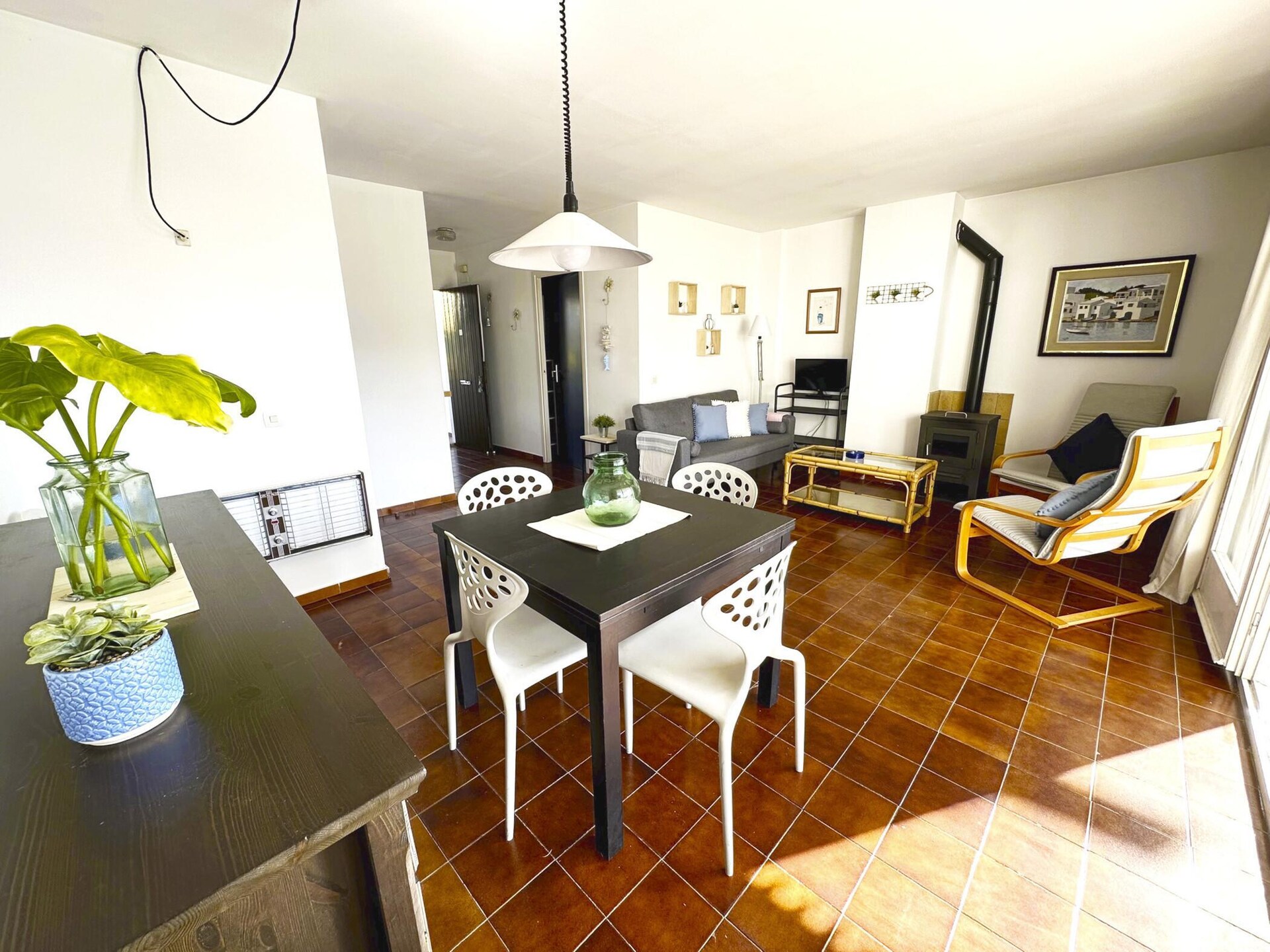 Licht appartement met privéterras en gemeenschappelijk zwembad nabij strand - foto 4