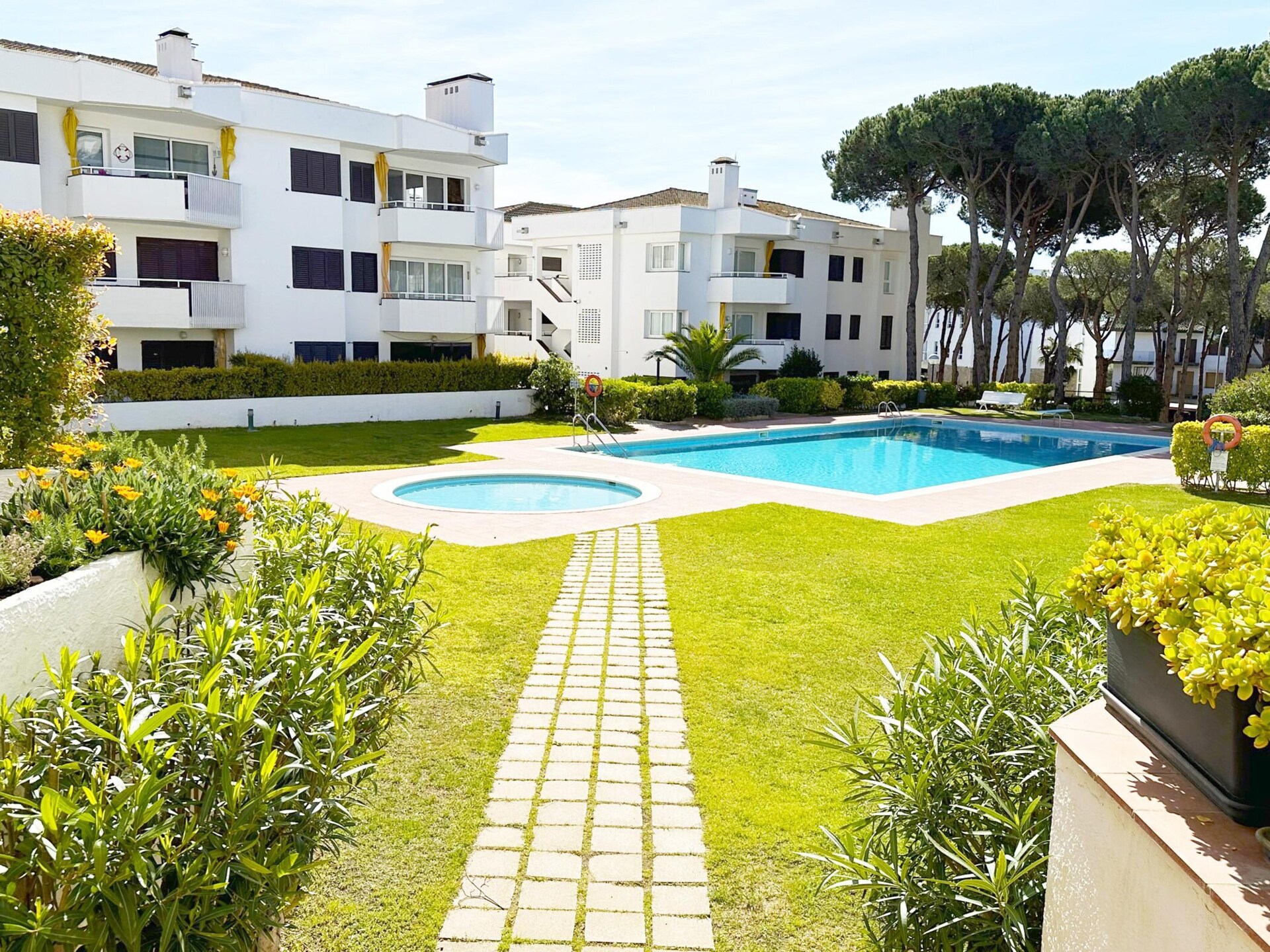Licht appartement met privéterras en gemeenschappelijk zwembad nabij strand - foto 18