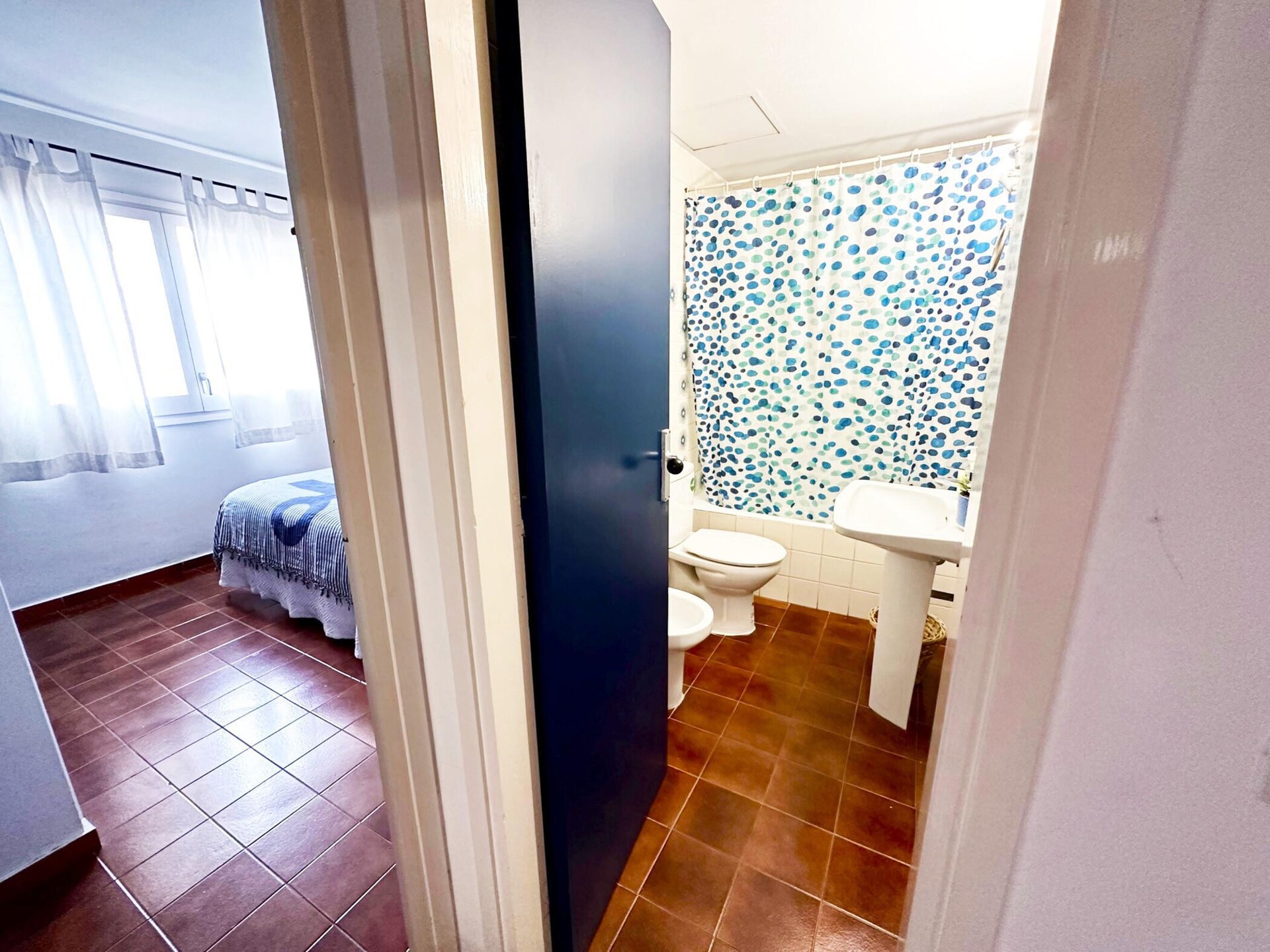 Licht appartement met privéterras en gemeenschappelijk zwembad nabij strand - foto 15