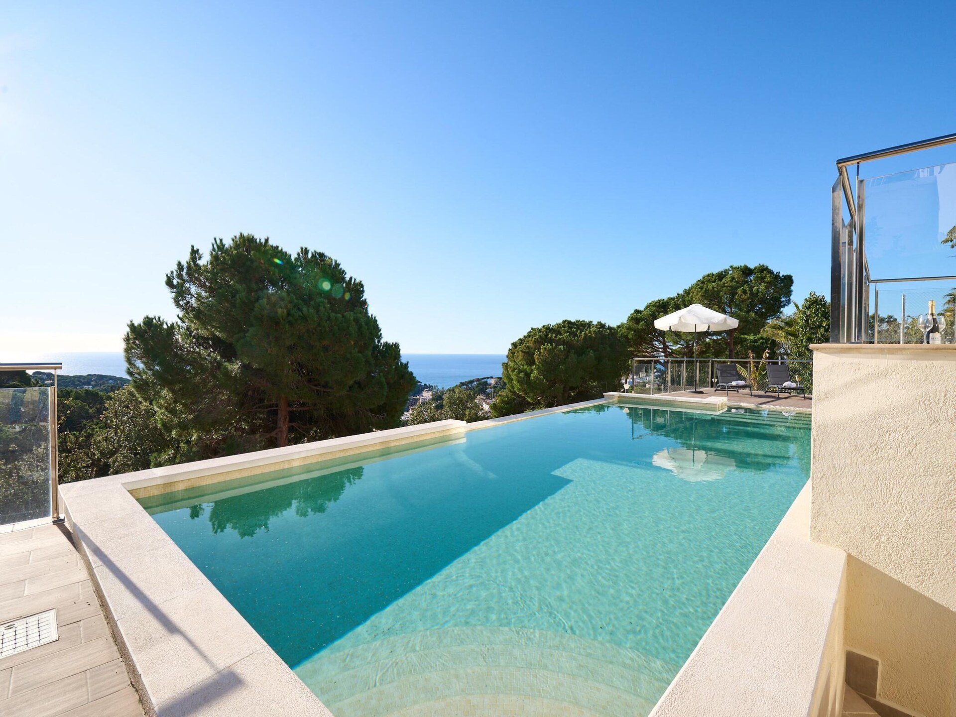 Villa Firenze in Lloret de Mar met privézwembad en zeezicht - foto 25