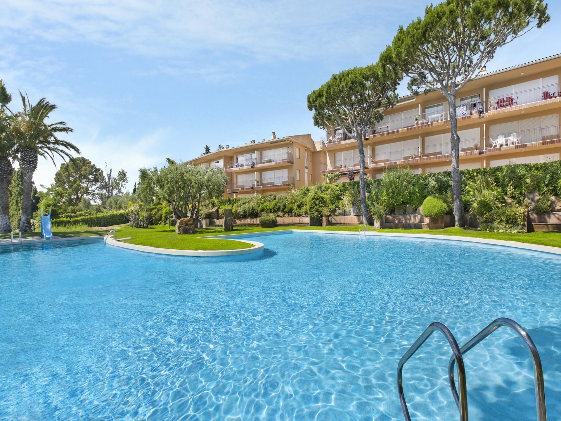Rustiek appartement aan de golfbaan, 400m van strand in Calella - foto 9