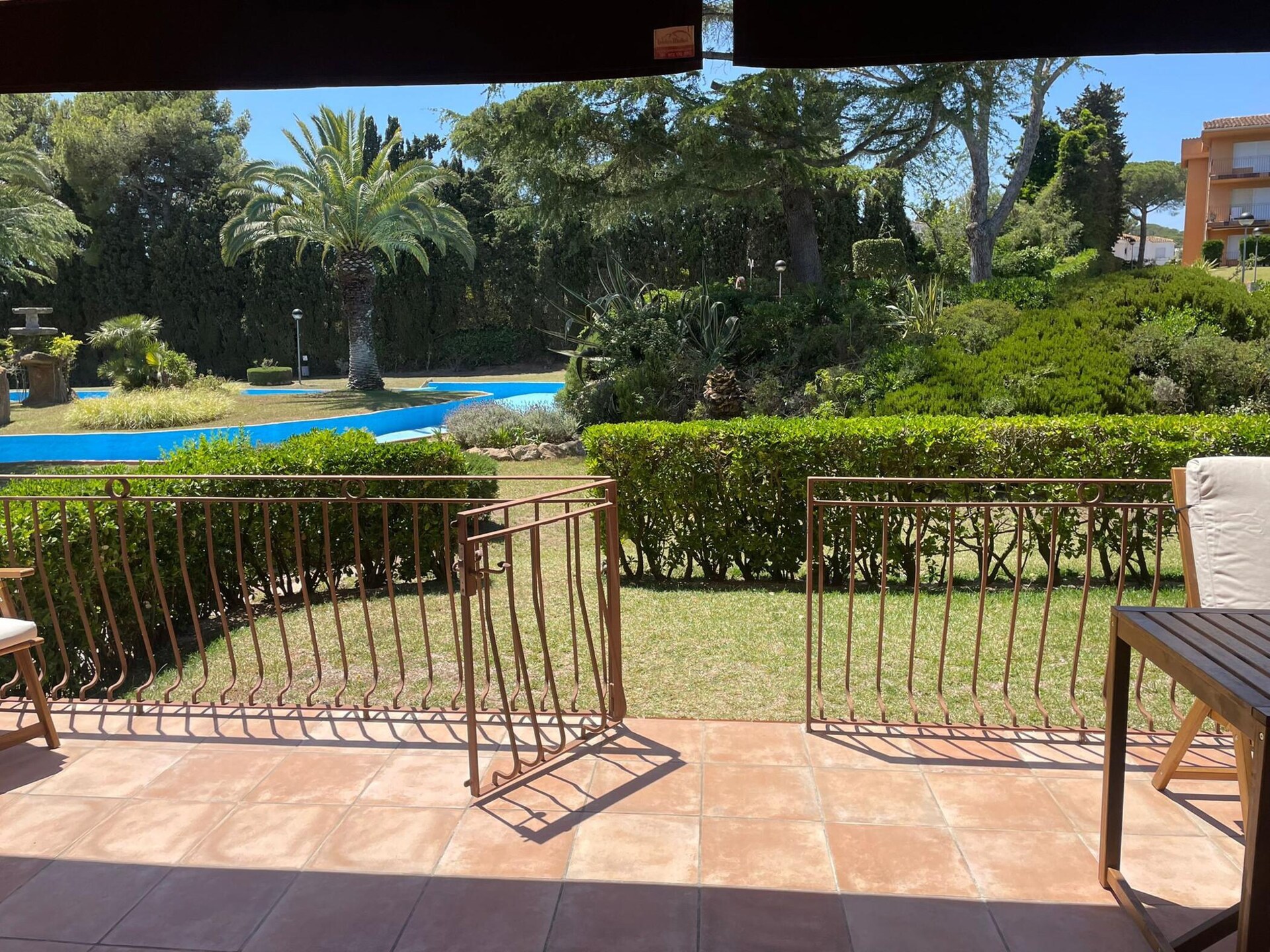 Rustiek appartement aan de golfbaan, 400m van strand in Calella - foto 20