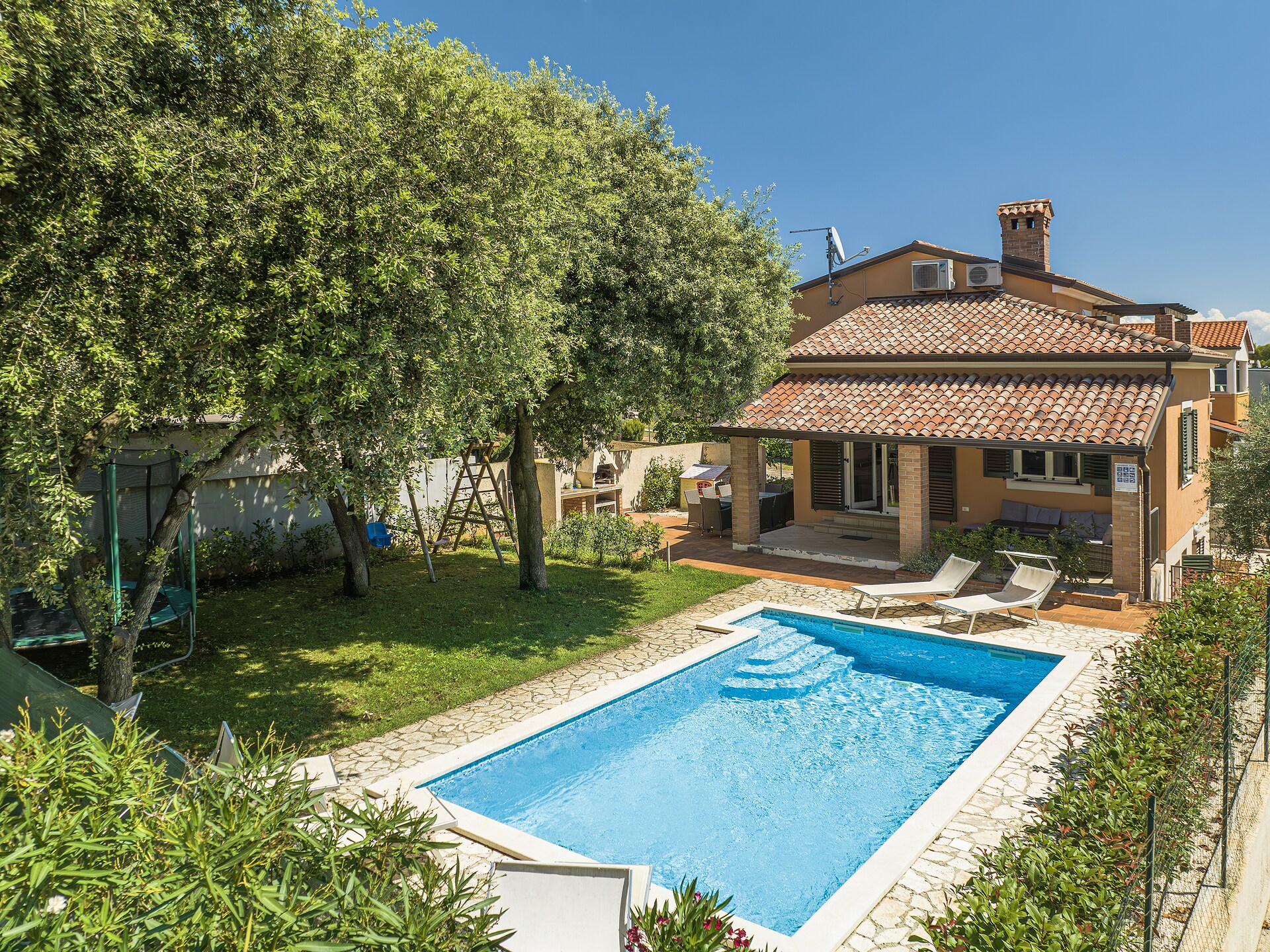 8-persoons villa in Medulin met 4 slaapkamers - foto 3