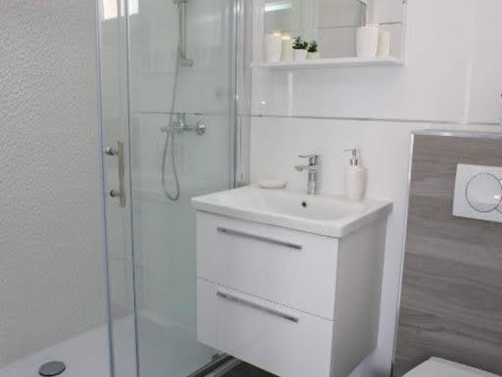 Stijlvol appartement in Novalja met zwembad, vlak bij zee - foto 7