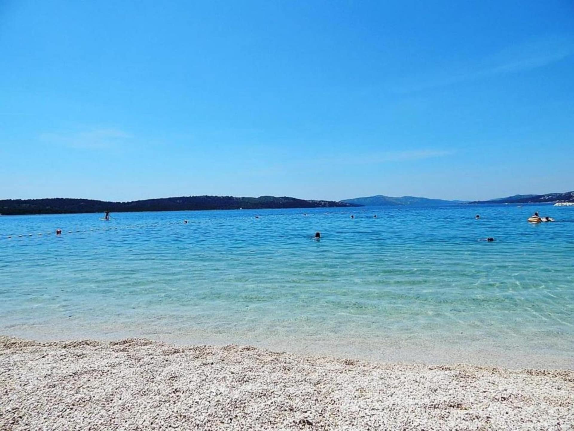 Knusse stacaravan voor 4 op groen vakantiepark bij Albenga - foto 32