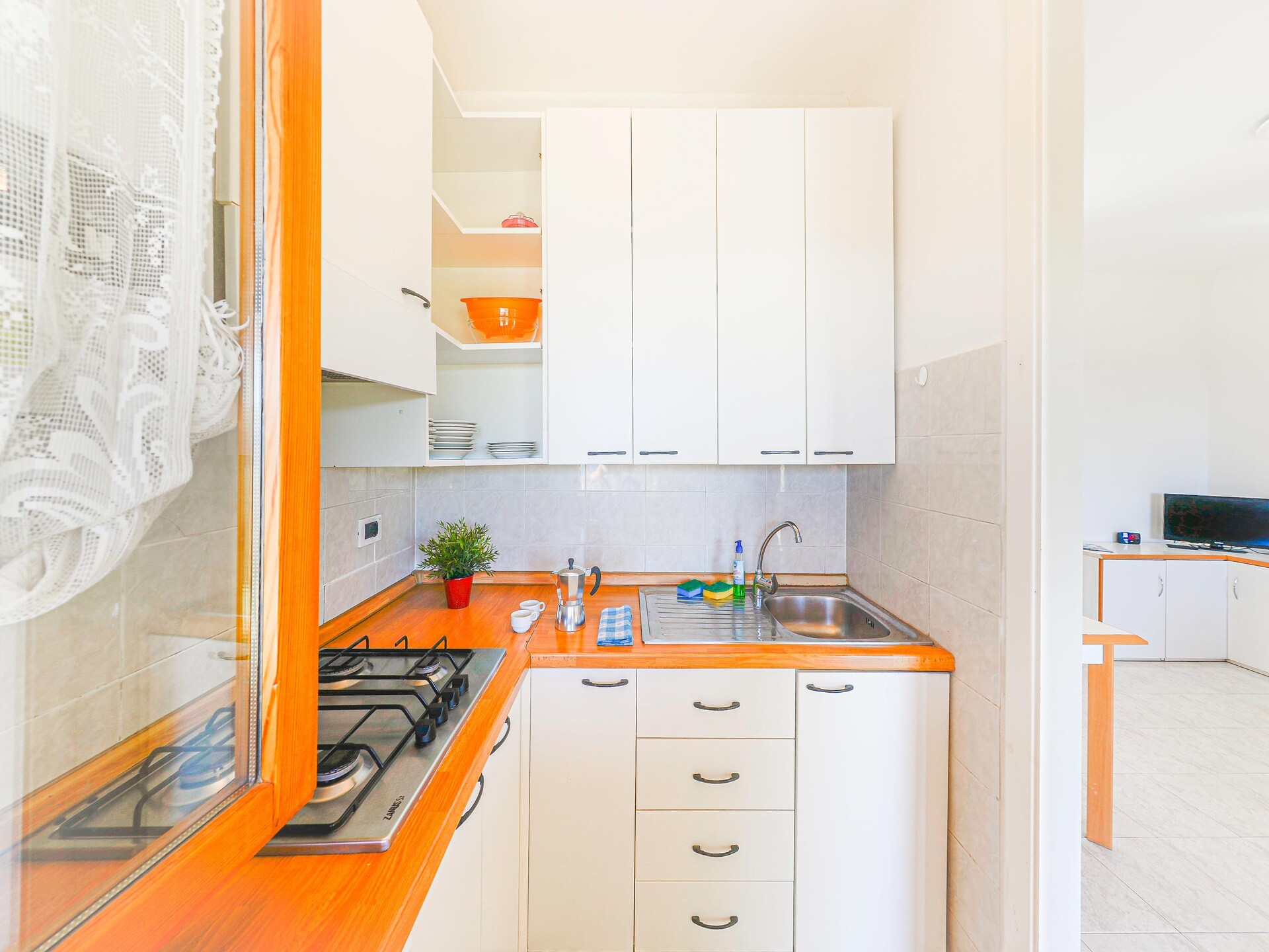 Rustiek appartement voor 6 op groene heuvel bij Andora, vlakbij zee - foto 6